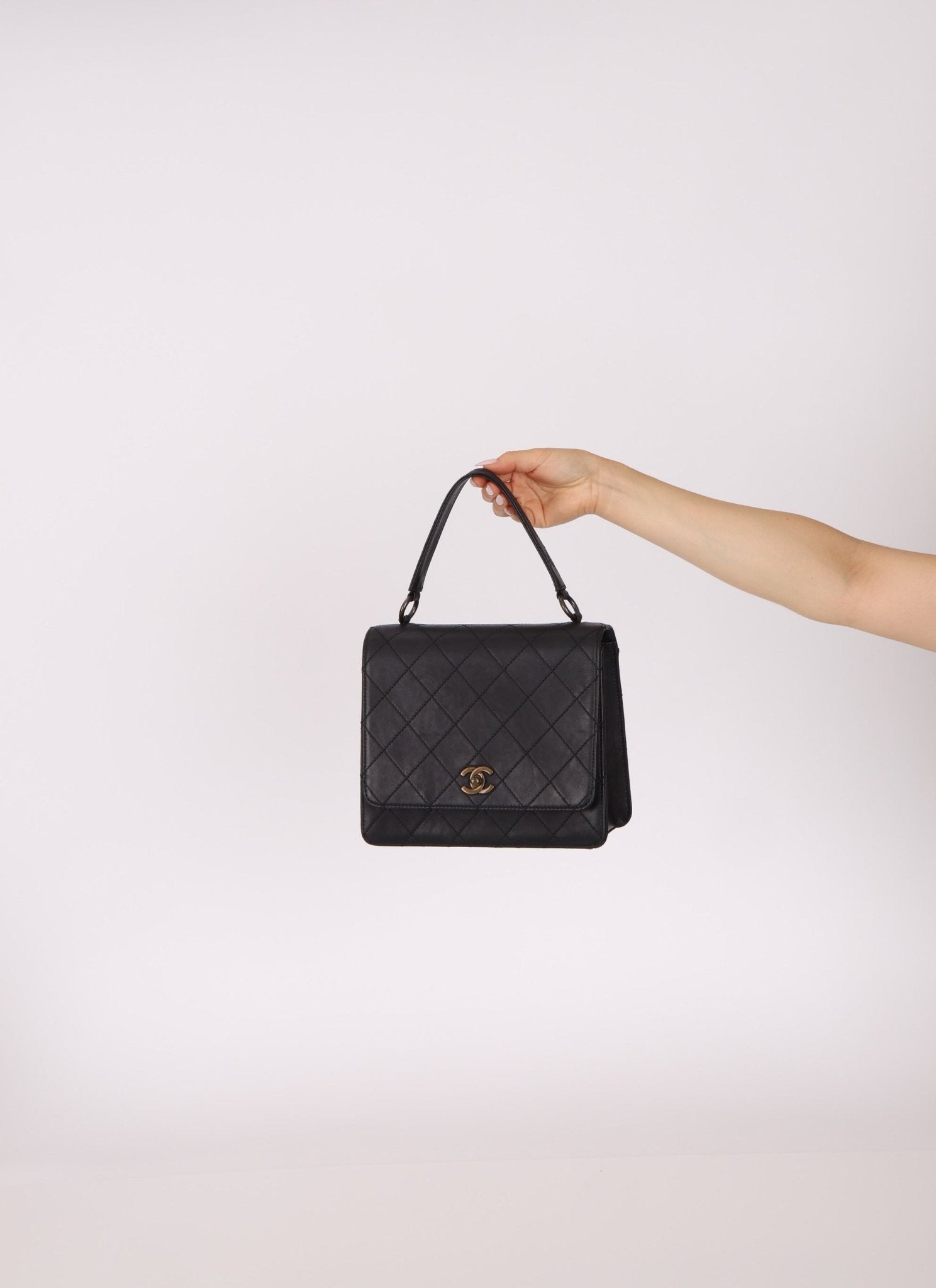 Chanel 1997 Lambskin Kelly Top Handle - FashioNica