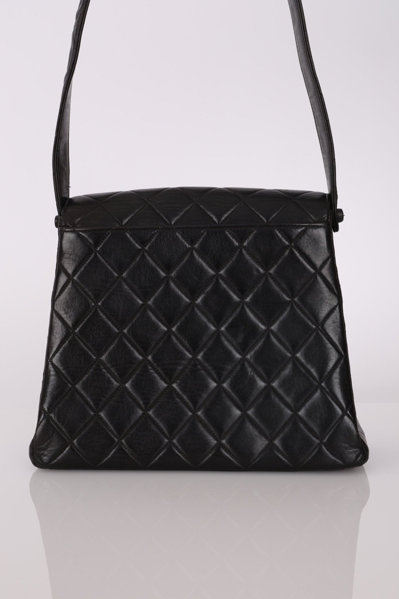 Chanel 1997 Lambskin Turnlock Shoulder Kelly Bag - FashioNica