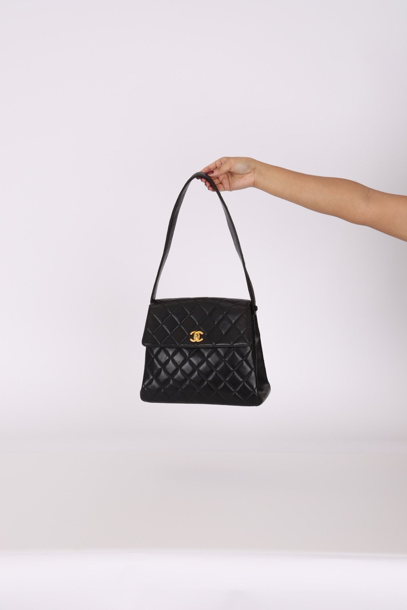 Chanel 1997 Lambskin Turnlock Shoulder Kelly Bag - FashioNica