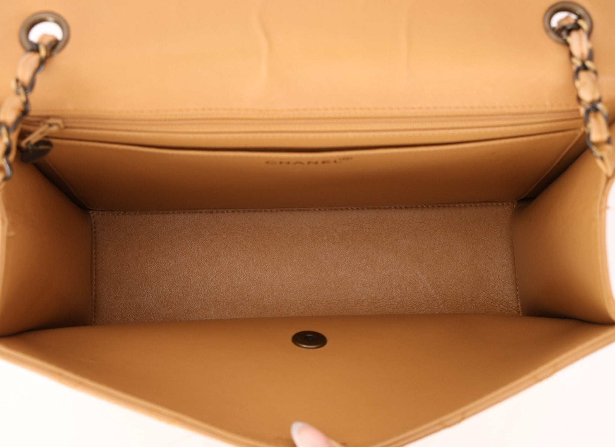 Chanel 1997 Nude Jumbo Stitch Single Flap Bag - FashioNica