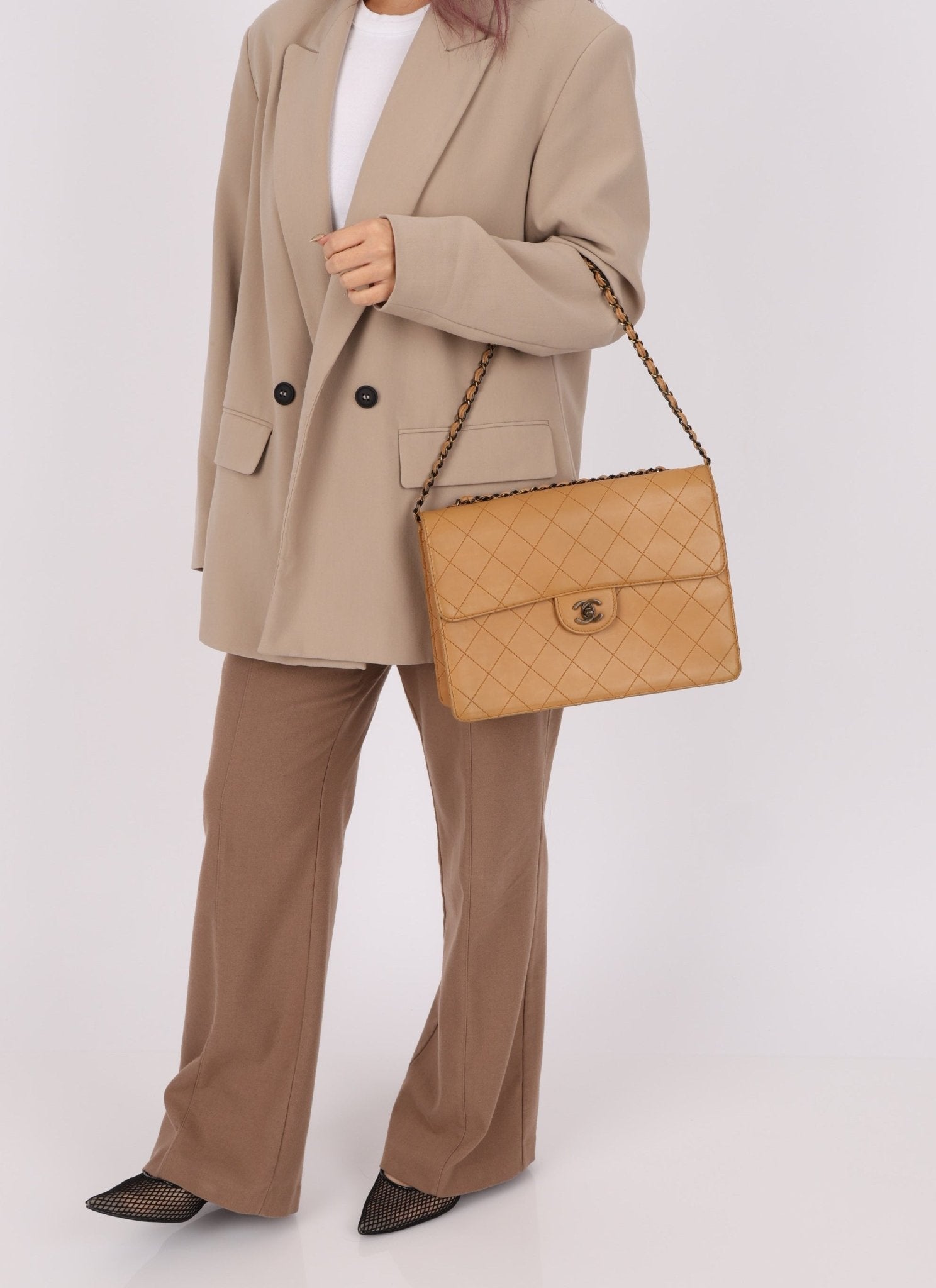 Chanel 1997 Nude Jumbo Stitch Single Flap Bag - FashioNica