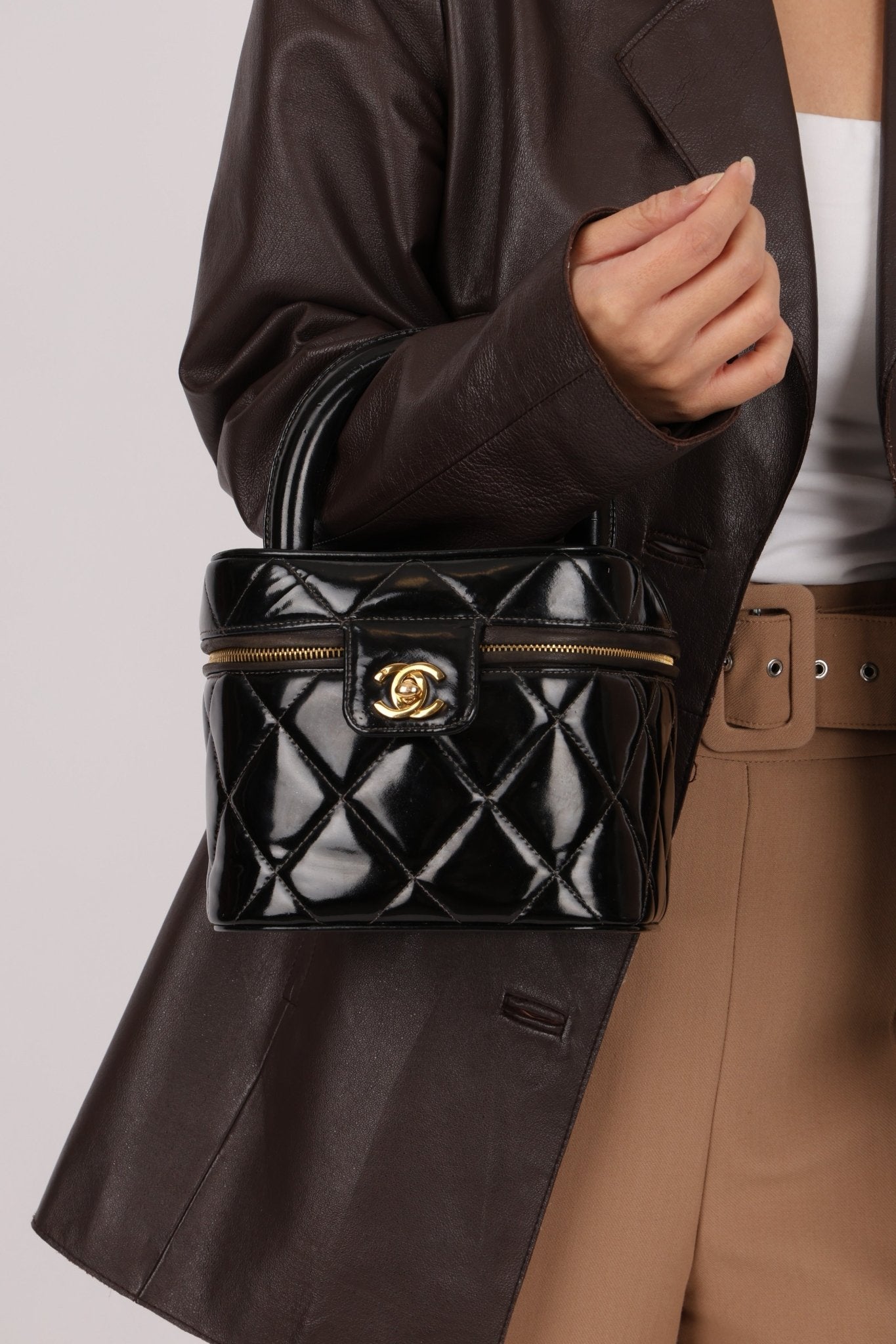 Chanel 1997 Patent Turnlock Vanity 24K GP - FashioNica