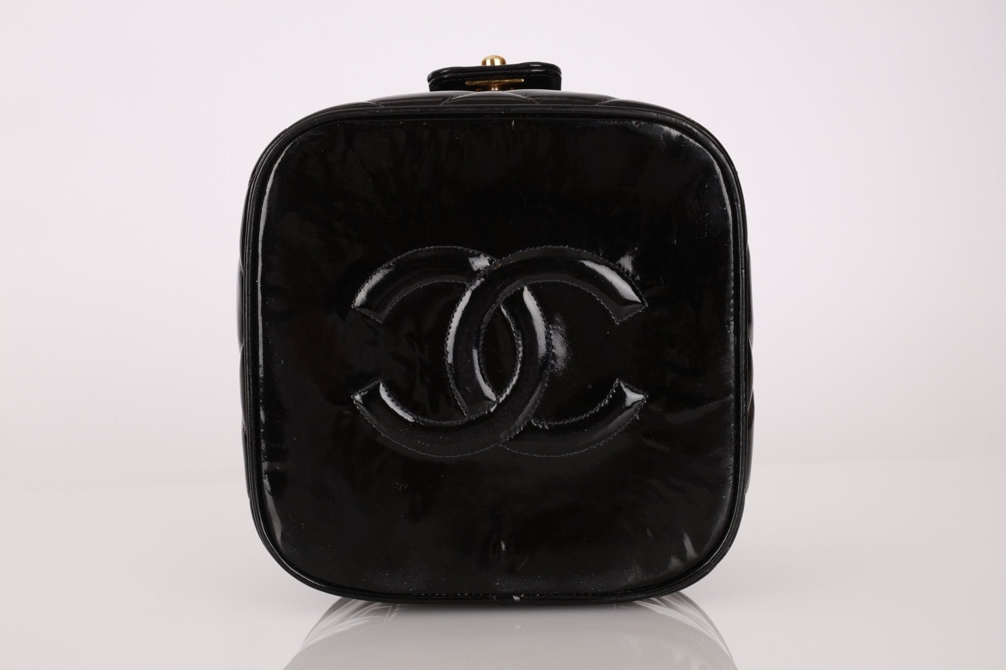 Chanel 1997 Patent Turnlock Vanity 24K GP - FashioNica