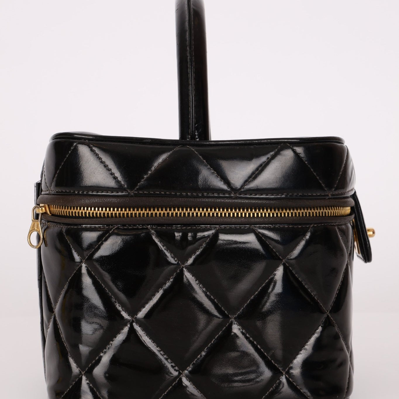 Chanel 1997 Patent Turnlock Vanity 24K GP - FashioNica