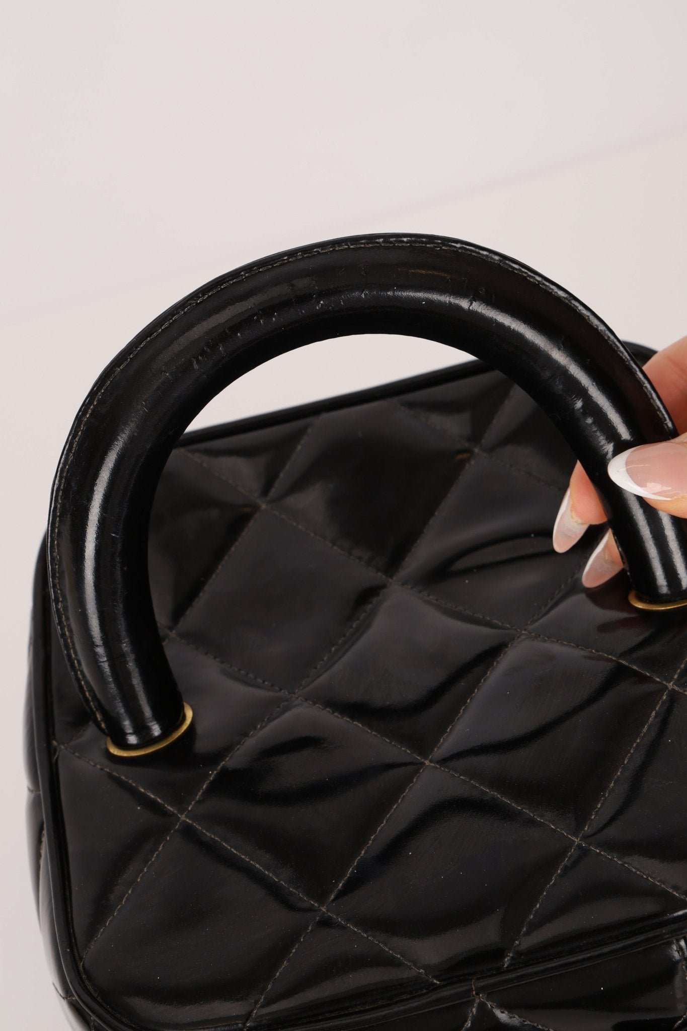 Chanel 1997 Patent Turnlock Vanity 24K GP - FashioNica