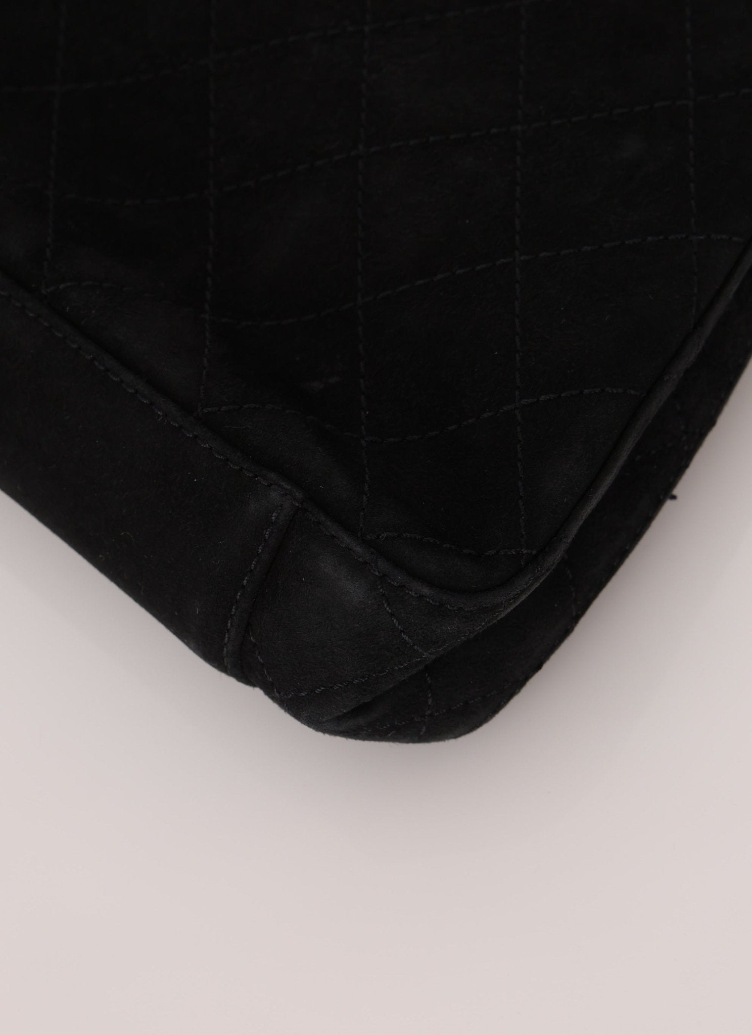 Chanel 1997 Suede Top Handle Mini Kelly - FashioNica