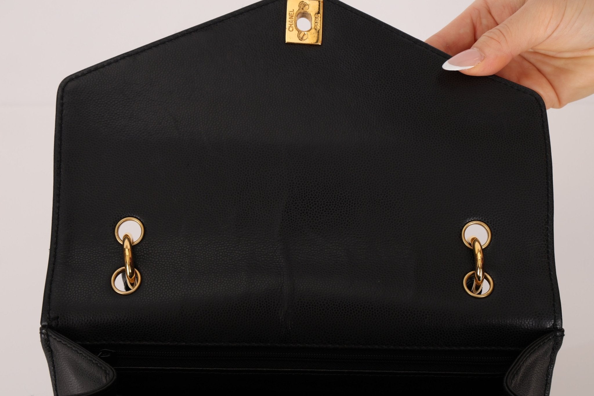 Chanel 1998 Caviar Turnlock Kelly Envelope Top Handle 24K GP - FashioNica