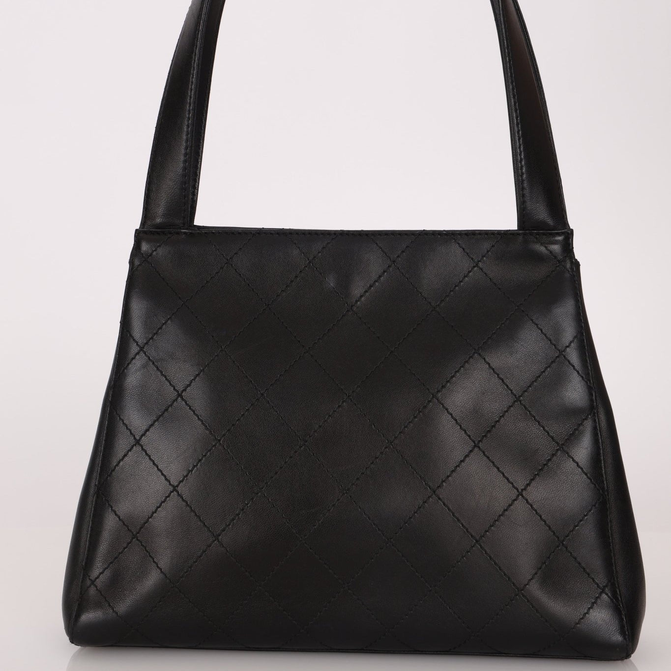 Chanel 1998 Turnlock Kelly Shoulder Bag 24K GP - FashioNica