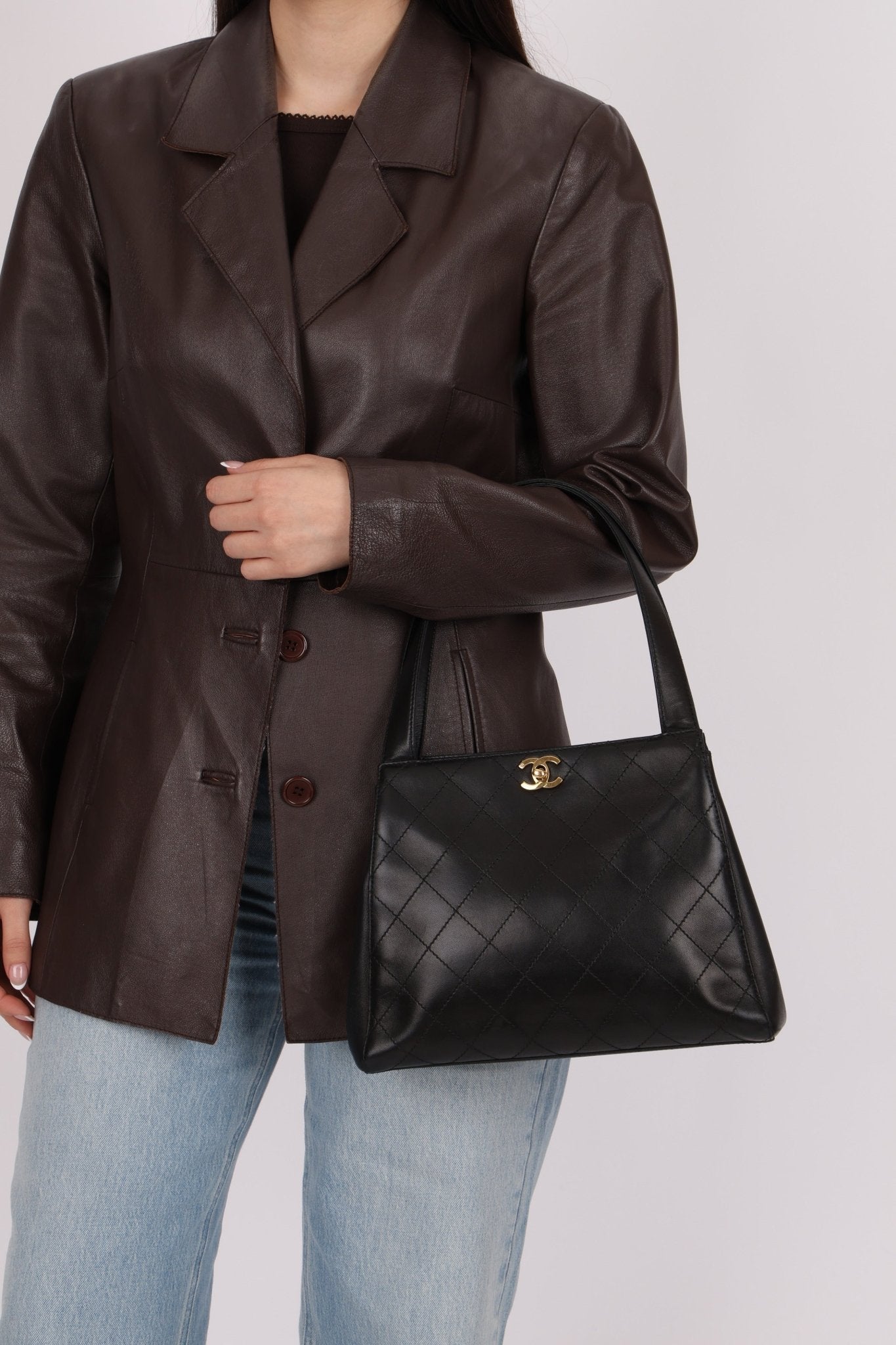 Chanel 1998 Turnlock Kelly Shoulder Bag 24K GP - FashioNica