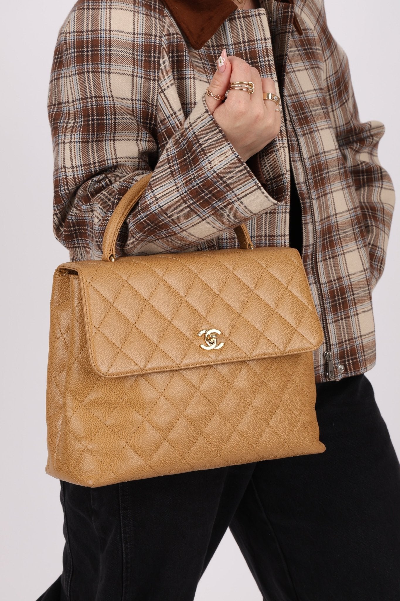 Chanel 2000 Beige Caviar Kelly Top Handle 24K GP - FashioNica