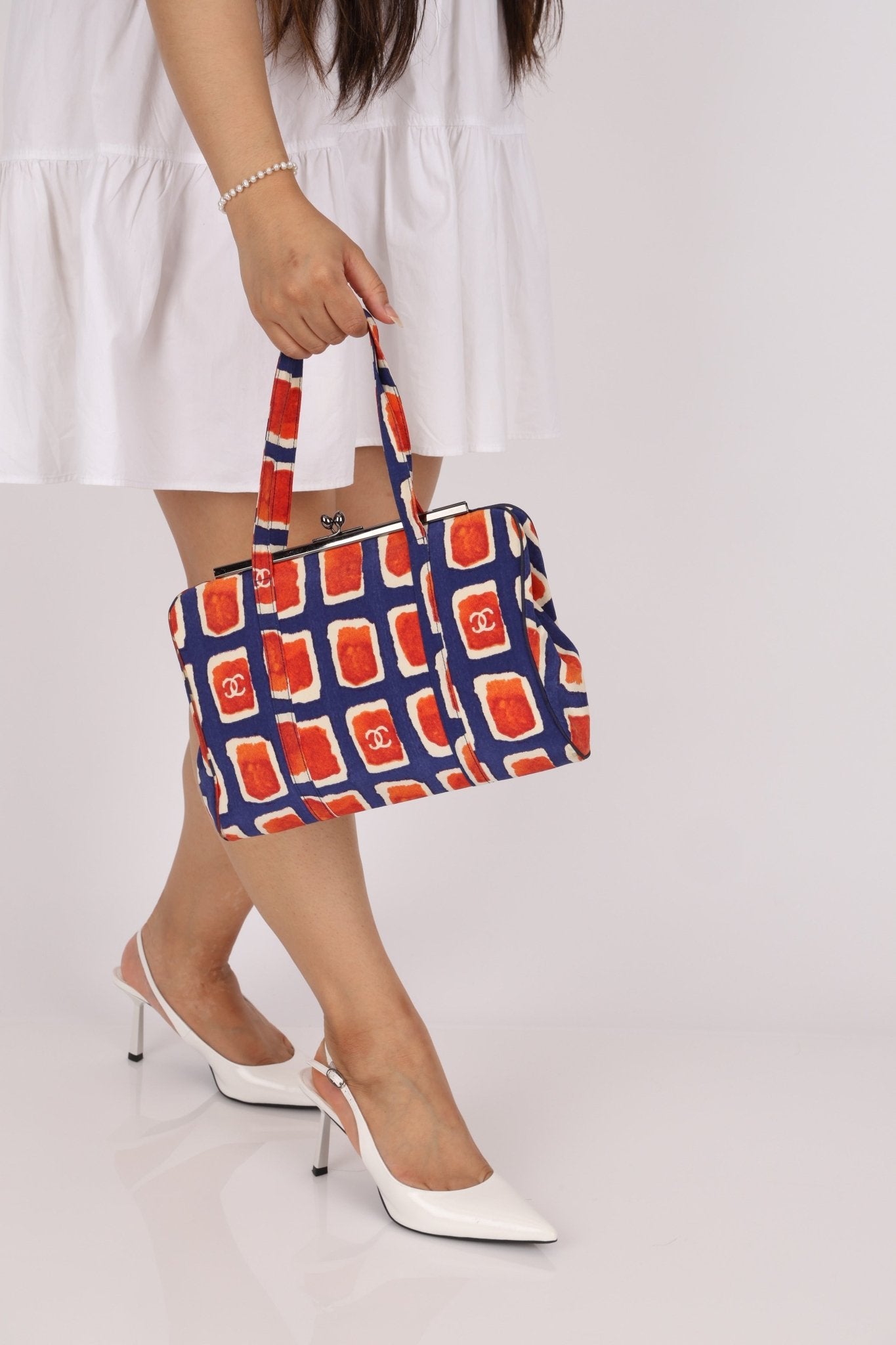 Chanel 2000 Canvas Kisslock Tote Bag - FashioNica