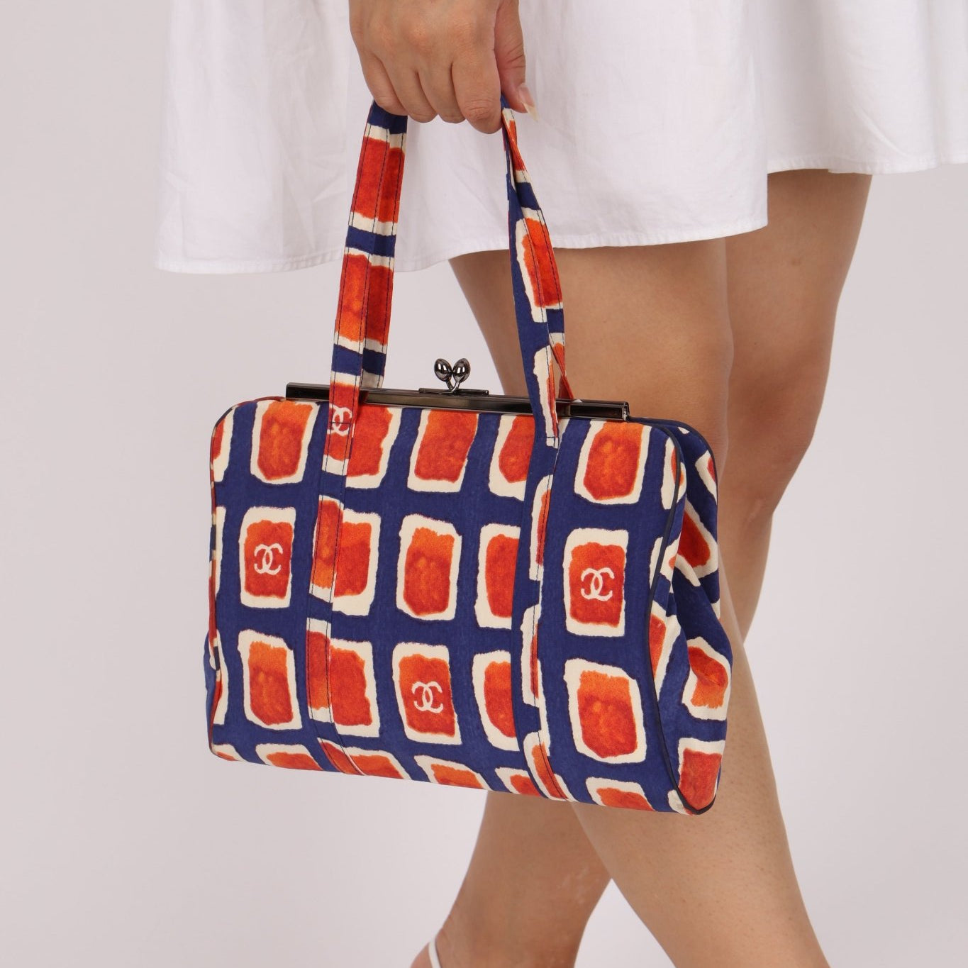 Chanel 2000 Canvas Kisslock Tote Bag - FashioNica