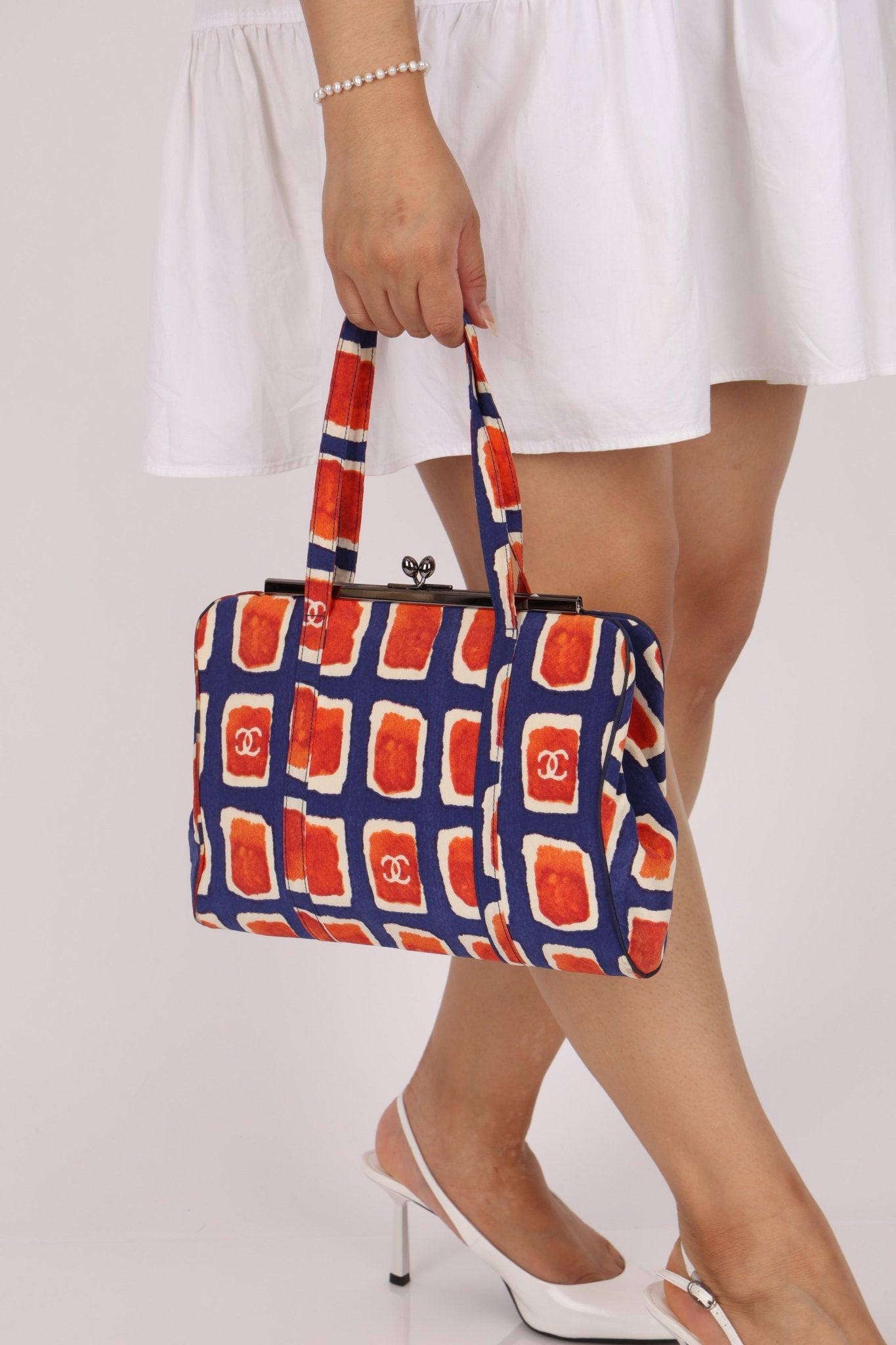 Chanel 2000 Canvas Kisslock Tote Bag - FashioNica