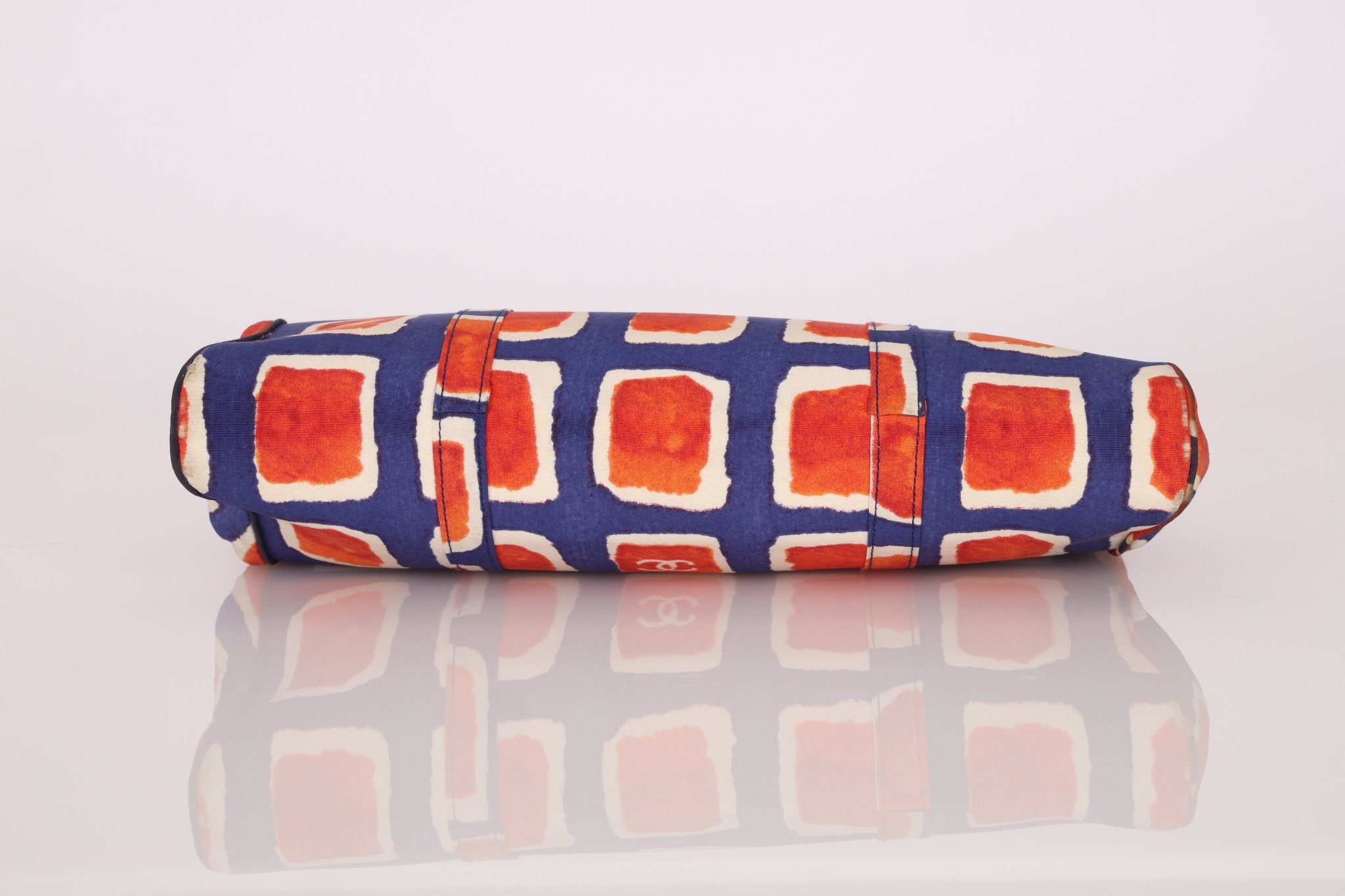 Chanel 2000 Canvas Kisslock Tote Bag - FashioNica