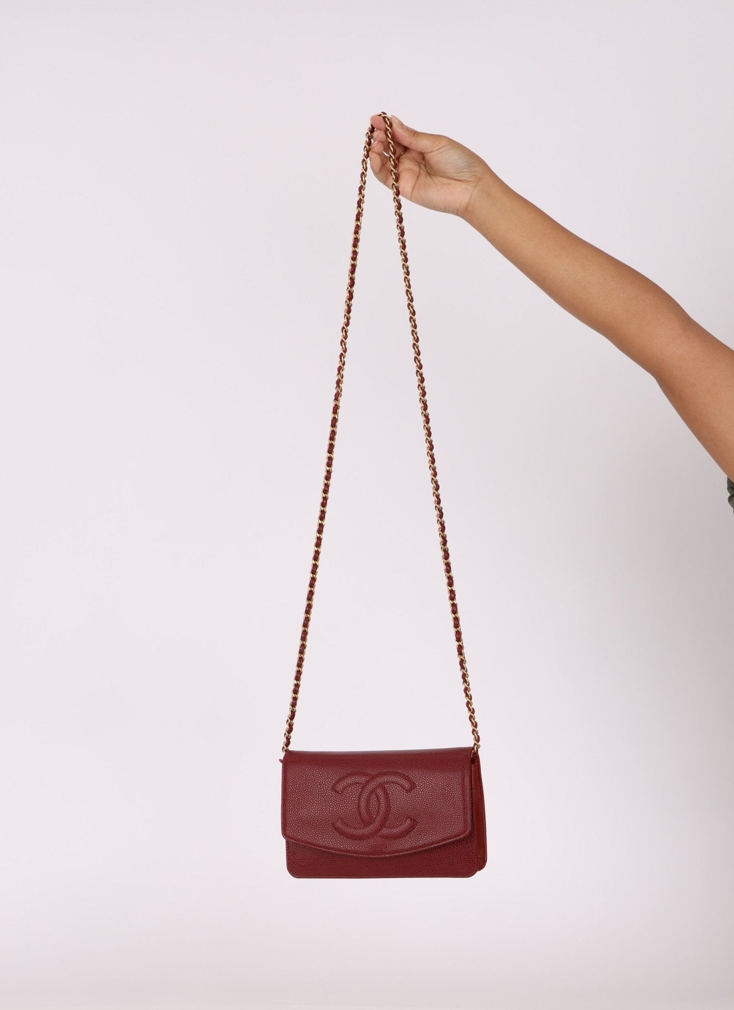 Chanel 2000 Caviar Bordeaux Wallet on Chain Matte GHW - FashioNica