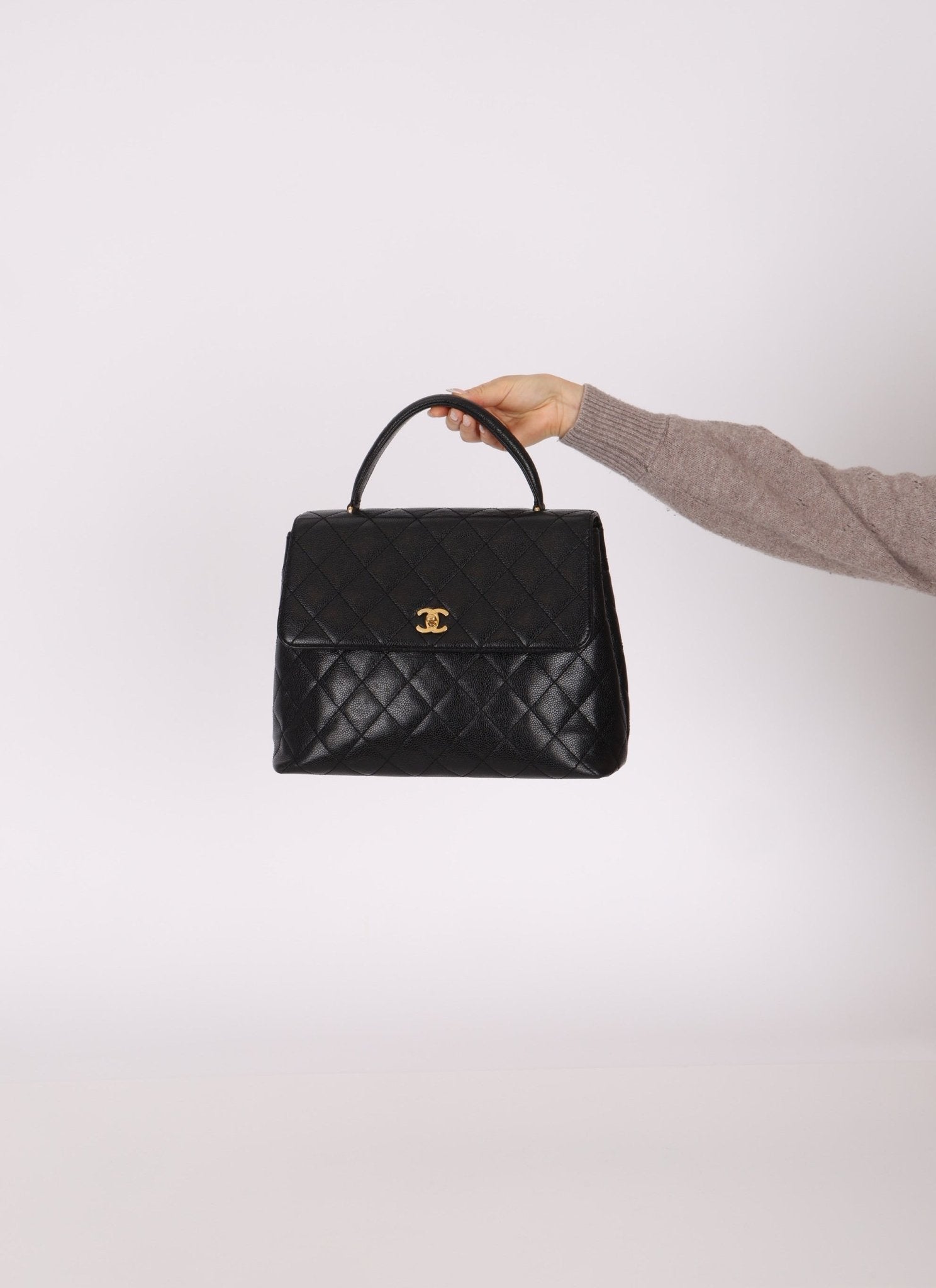 Chanel 2000 Caviar Kelly Top Handle - FashioNica