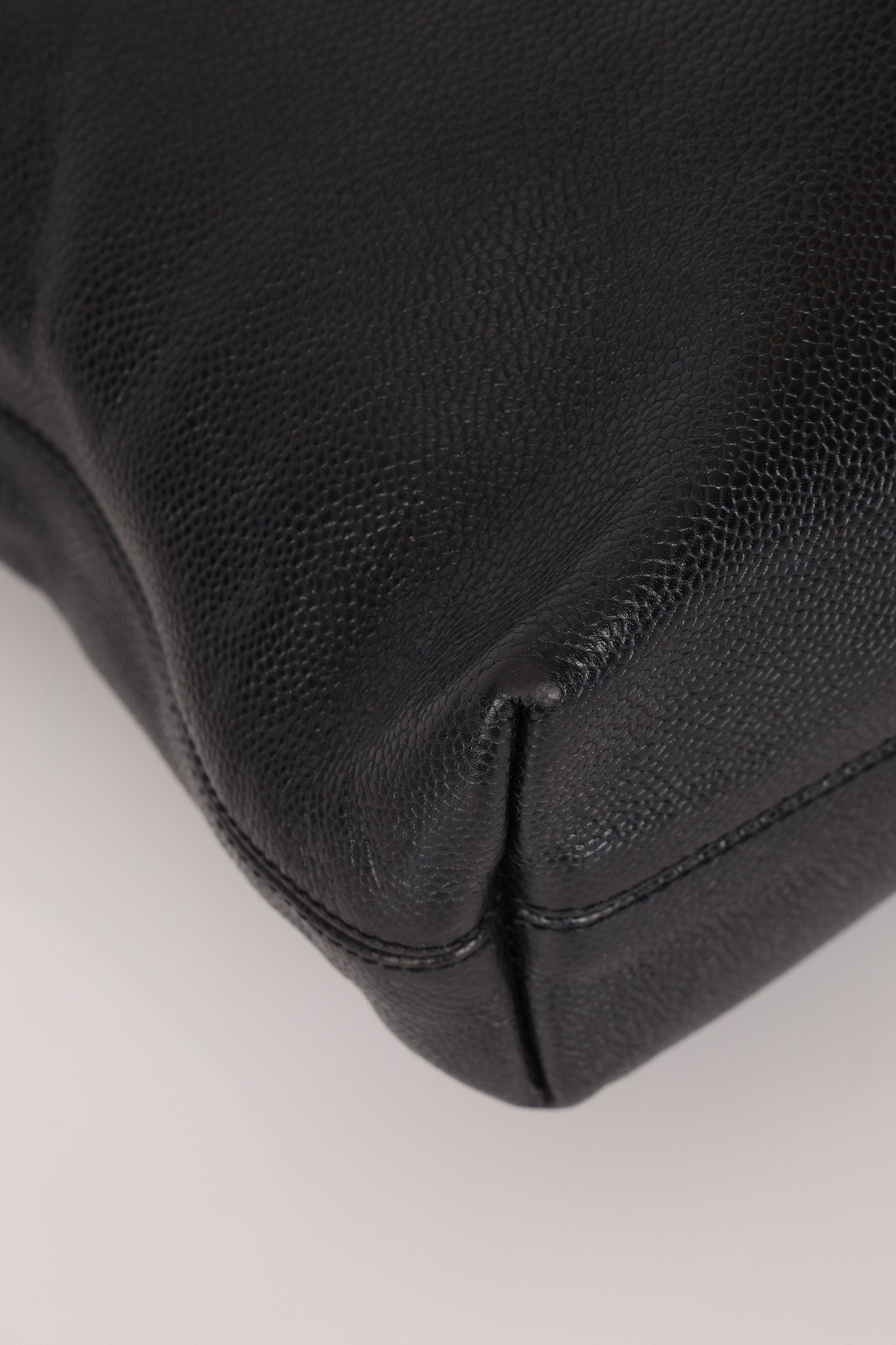 Chanel 2000 Caviar Timeless Tote - FashioNica