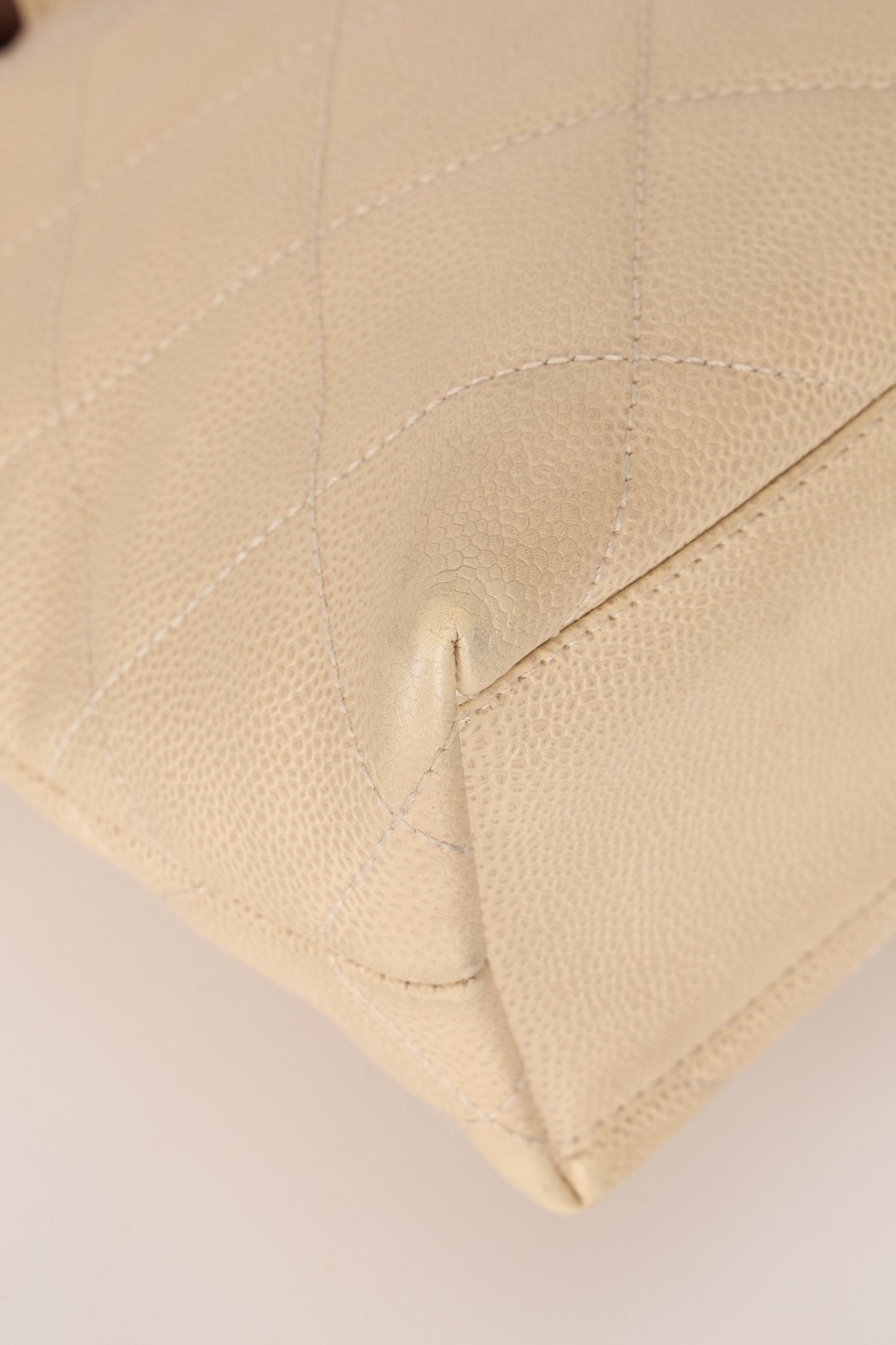 Chanel 2000 Cream Caviar Wood Acrylic Tote - FashioNica