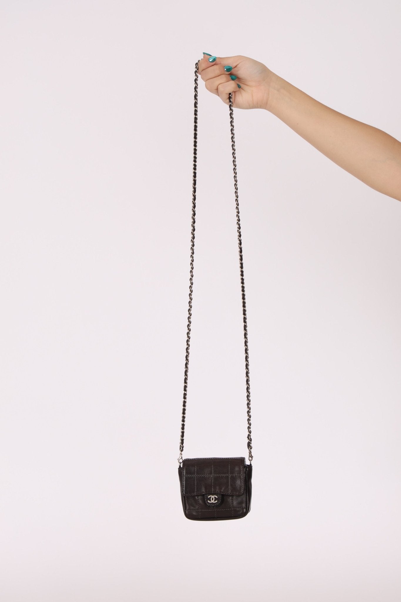 Chanel 2000 Lambskin Chocolate Bar Micro Crossbody - FashioNica