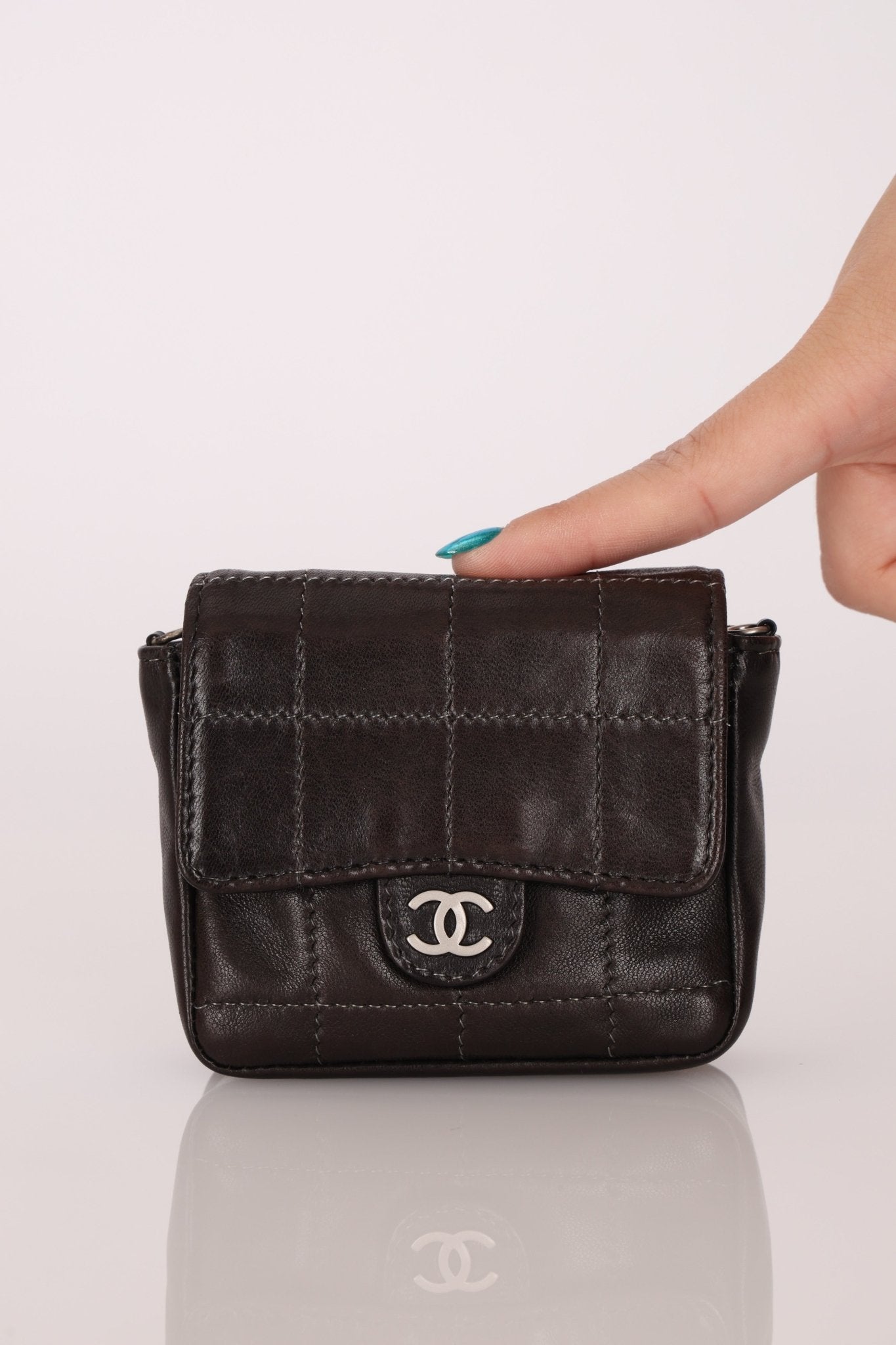 Chanel 2000 Lambskin Chocolate Bar Micro Crossbody - FashioNica
