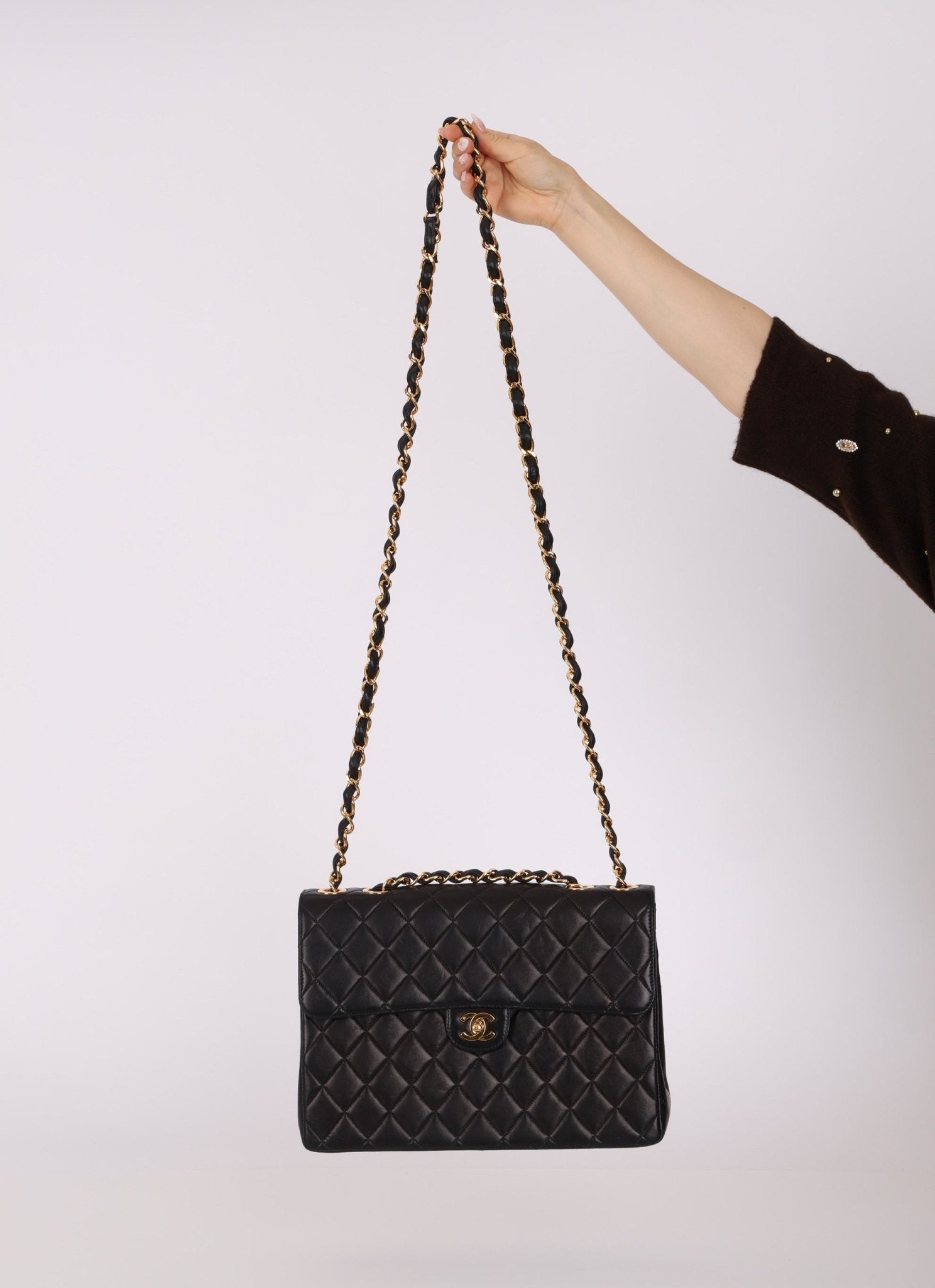 Chanel 2000 Lambskin Jumbo 24KGP Turnlock Single Flap - FashioNica