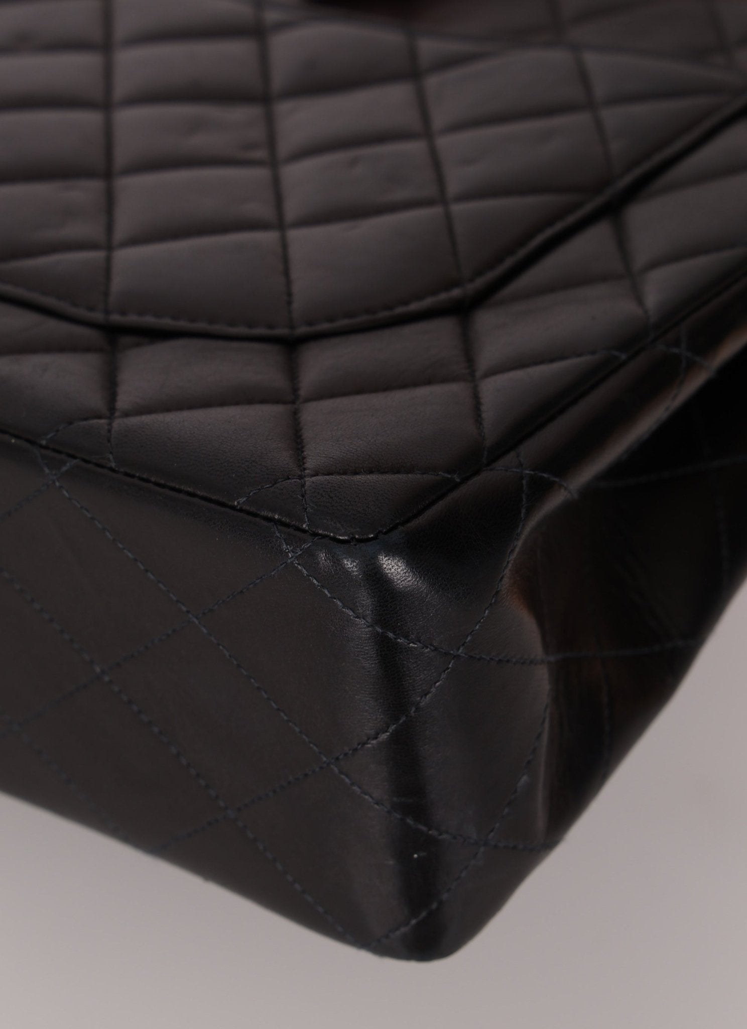 Chanel 2000 Lambskin Jumbo 24KGP Turnlock Single Flap - FashioNica