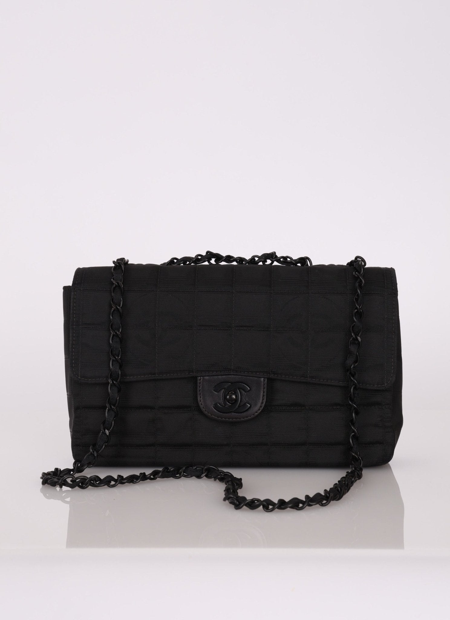 Chanel 2000 Nylon So Black Single Flap - FashioNica