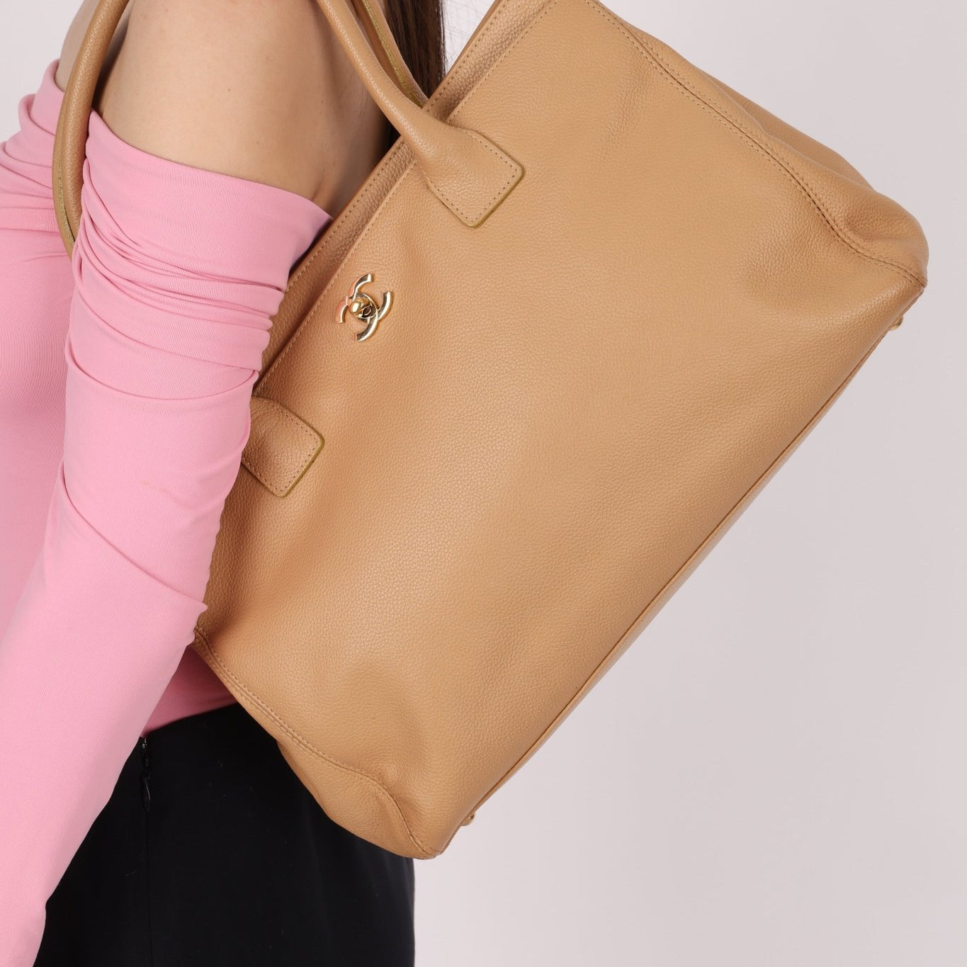 Chanel 2001 Beige Cerf Executive Medium Shopper Tote 24K GP - FashioNica