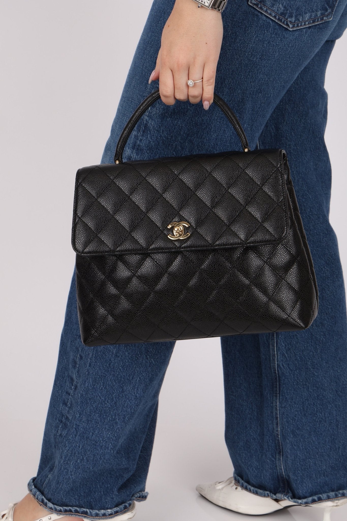 Chanel 2001 Caviar Kelly Turnlock Top Handle 24K GP - FashioNica