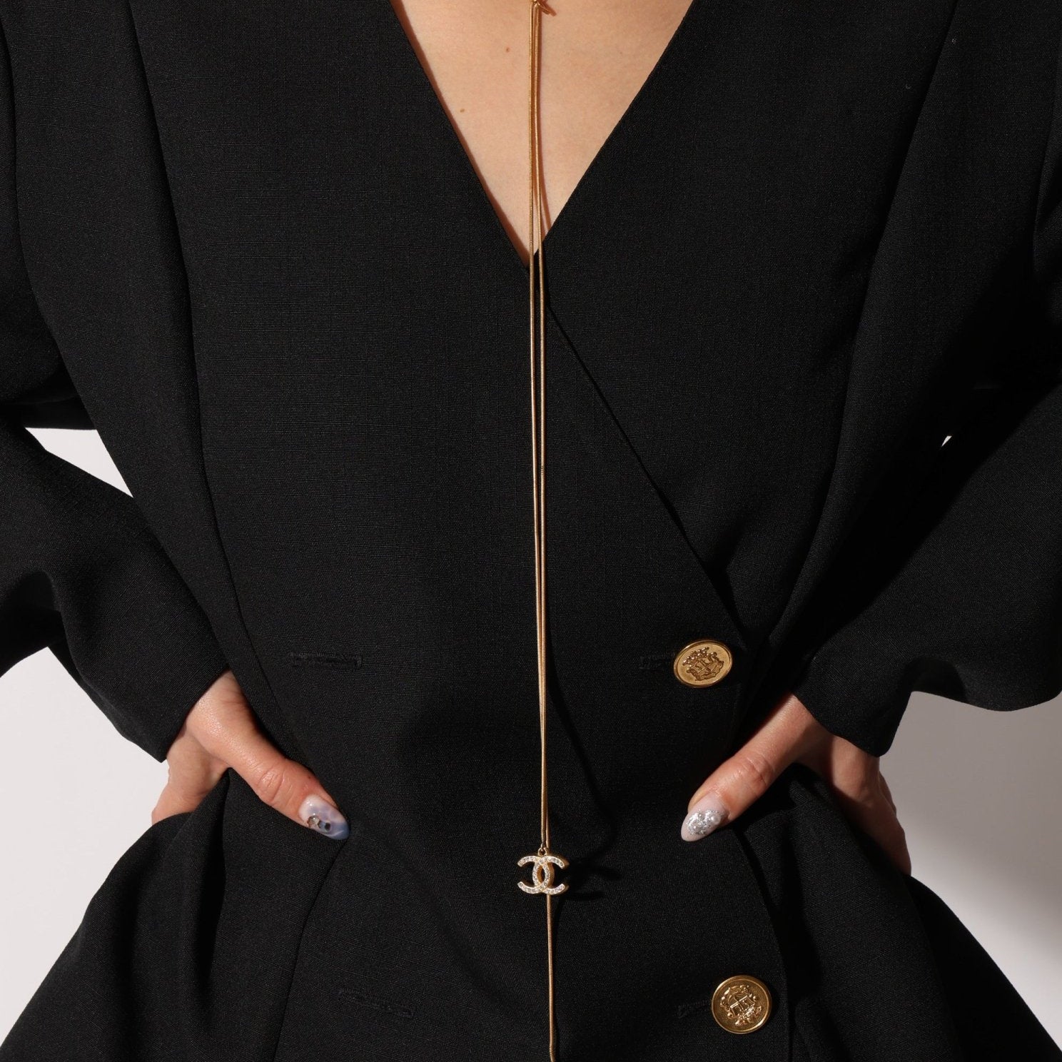 Chanel 2001 Crystal Embellished CC Logo and Heart Lariat Necklace - FashioNica