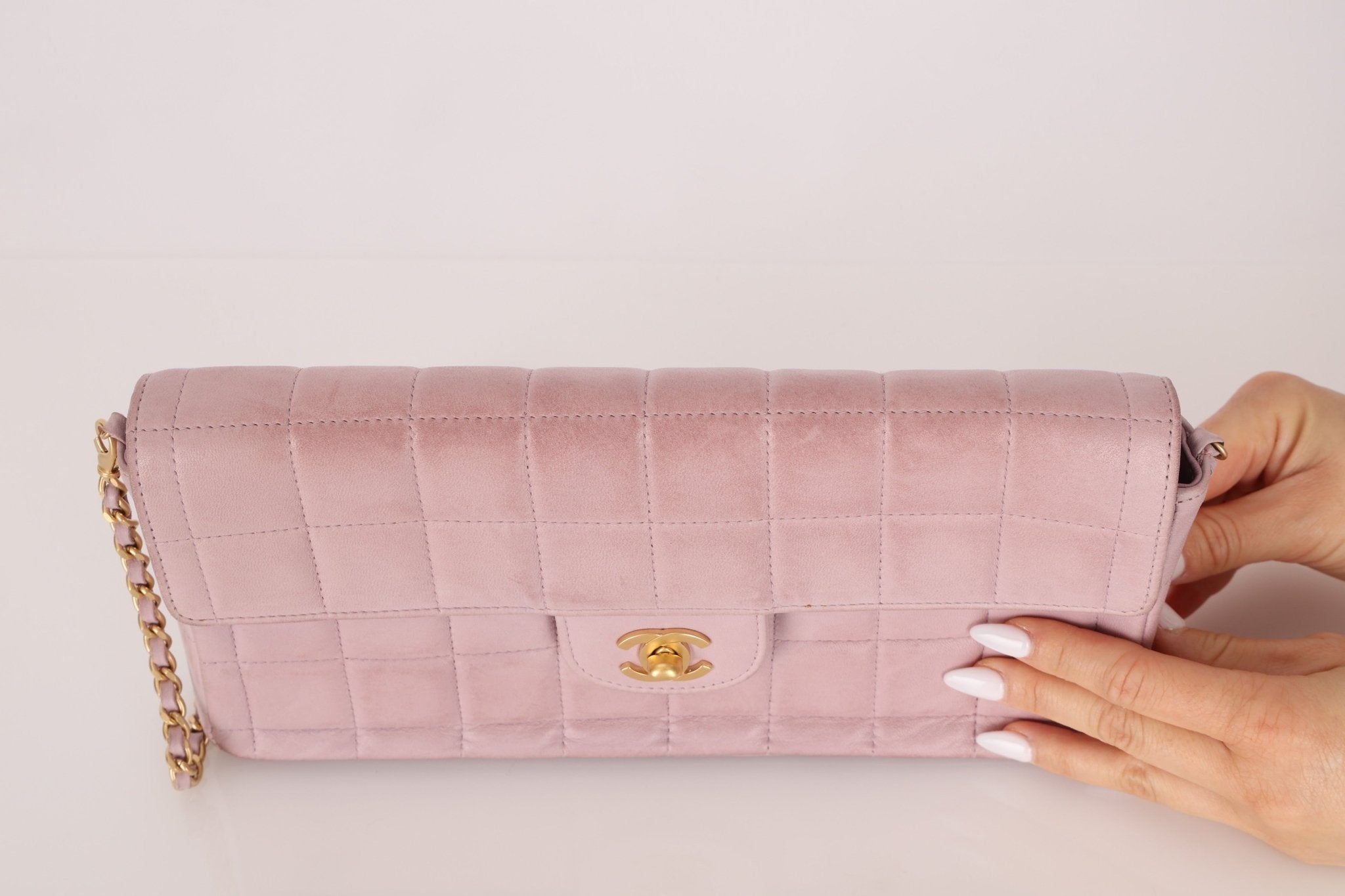 Chanel 2001 Lambskin Chocolate Bar East West Flap Bag 24k GP - FashioNica