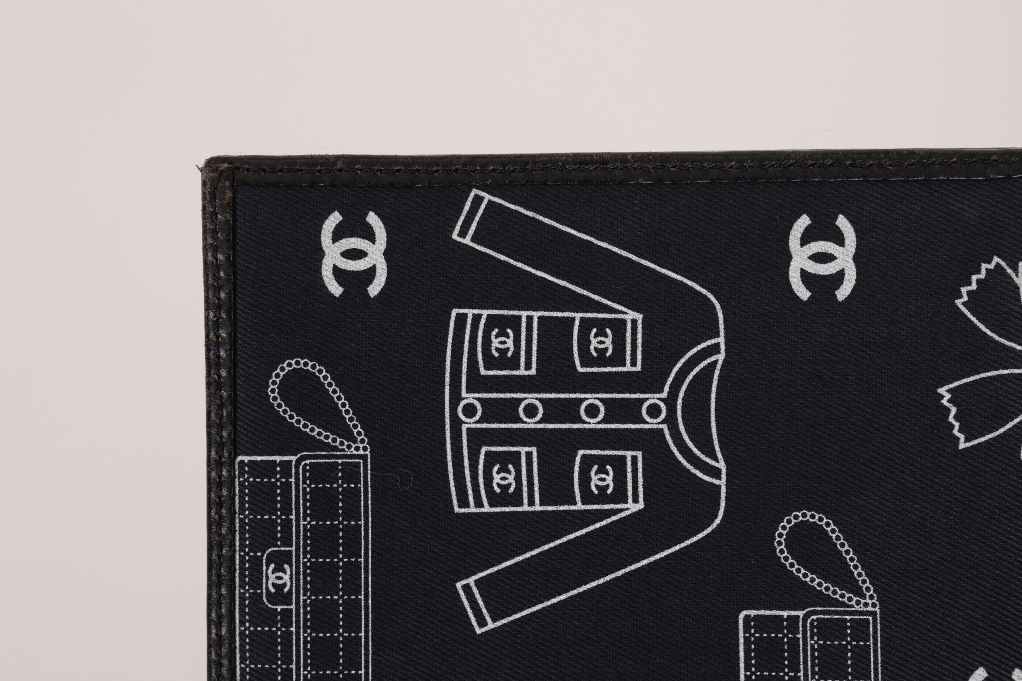 Chanel 2002 Canvas Icon Chain Pochette - FashioNica