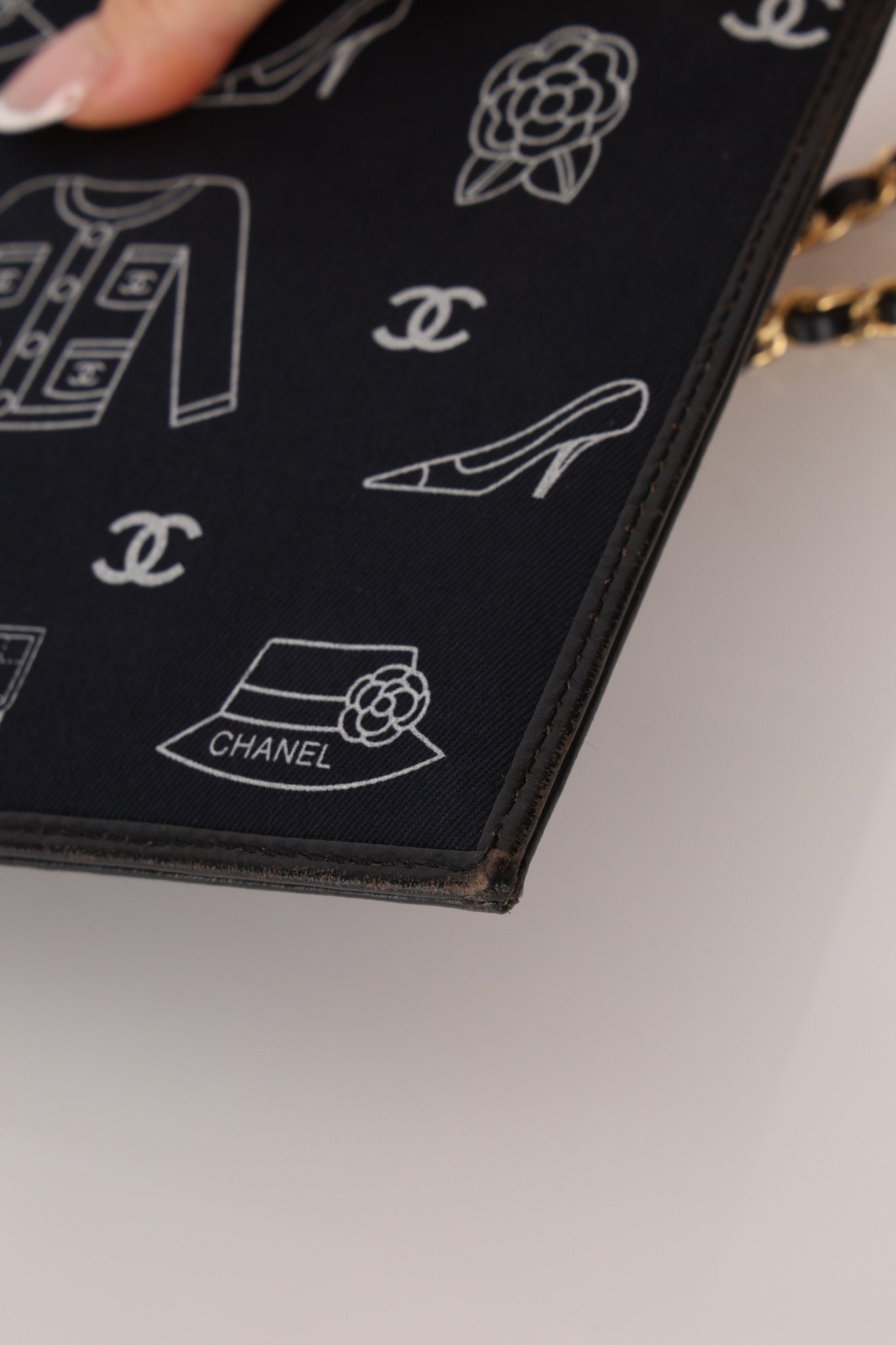 Chanel 2002 Canvas Icon Chain Pochette - FashioNica