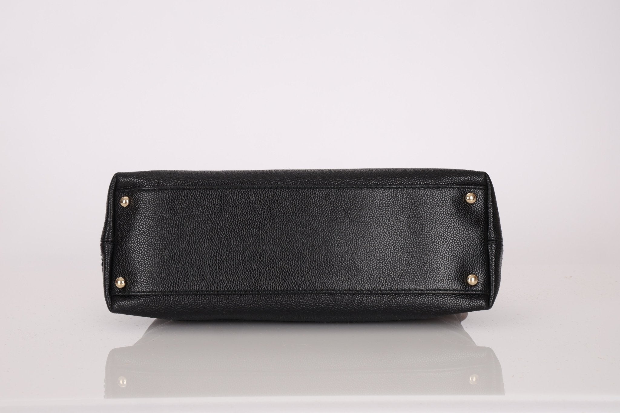 Chanel 2002 Caviar Acrylic Wood Chain Shoulder Bag - FashioNica