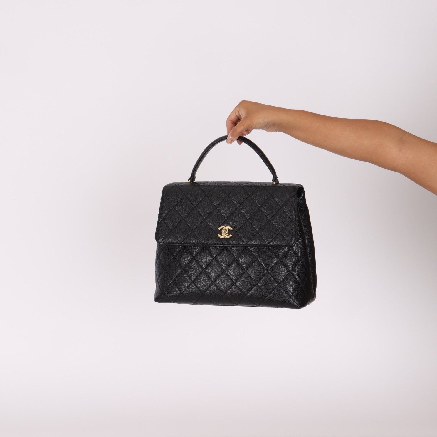 Chanel 2002 Caviar Kelly Top Handle - FashioNica