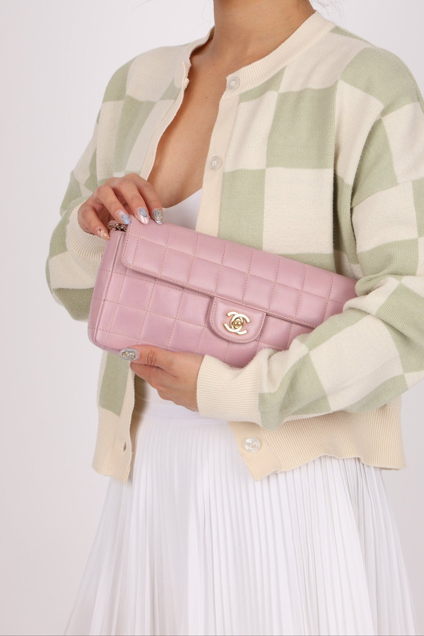 Chanel 2002 Lilac Lambskin Chocolate Bar East West Flap 24K GP - FashioNica