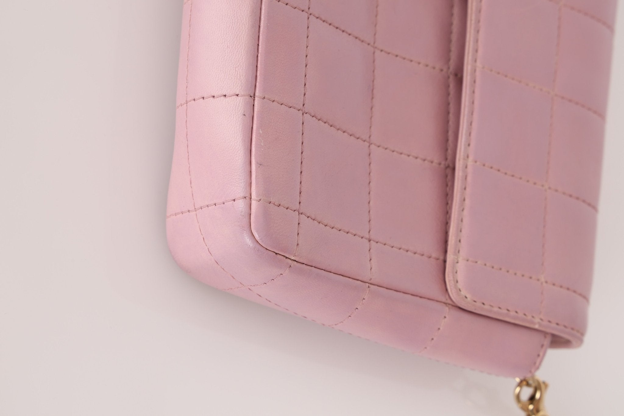 Chanel 2002 Lilac Lambskin Chocolate Bar East West Flap 24K GP - FashioNica