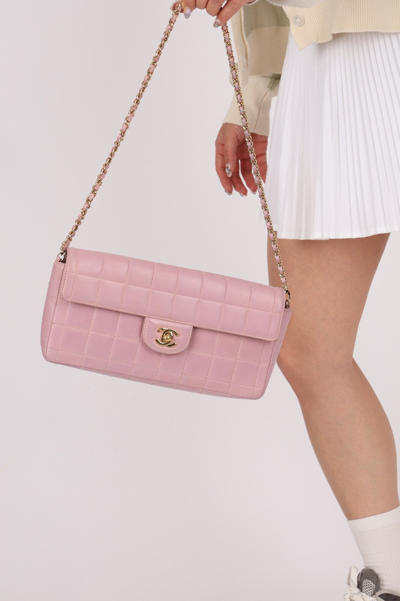 Chanel 2002 Lilac Lambskin Chocolate Bar East West Flap 24K GP - FashioNica