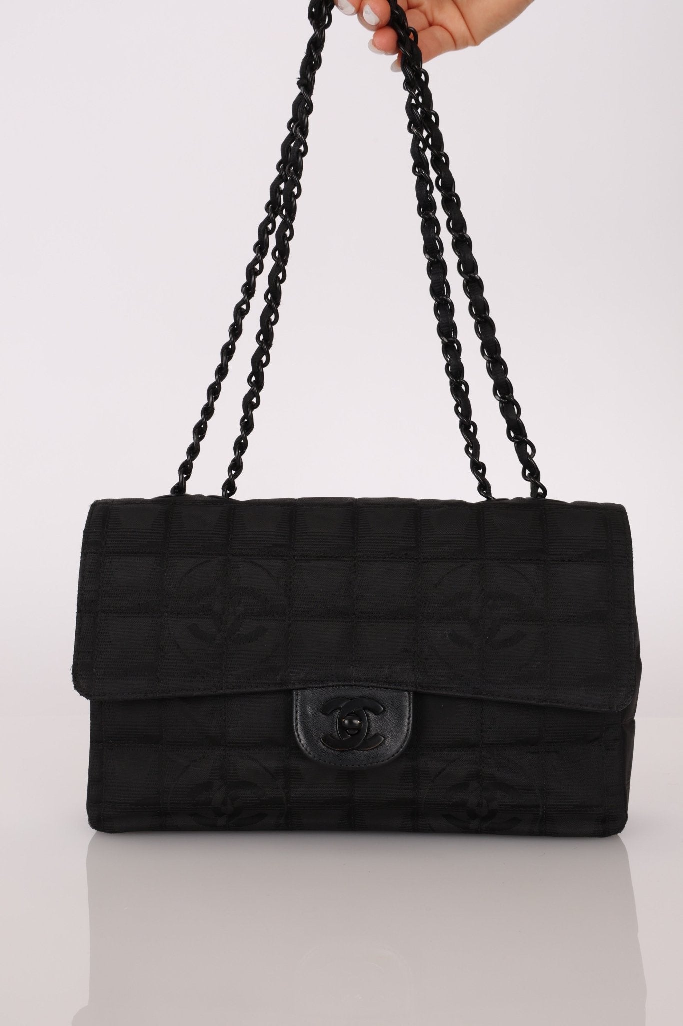 Chanel 2002 Travel Ligne Incognito Medium Flap Bag - FashioNica
