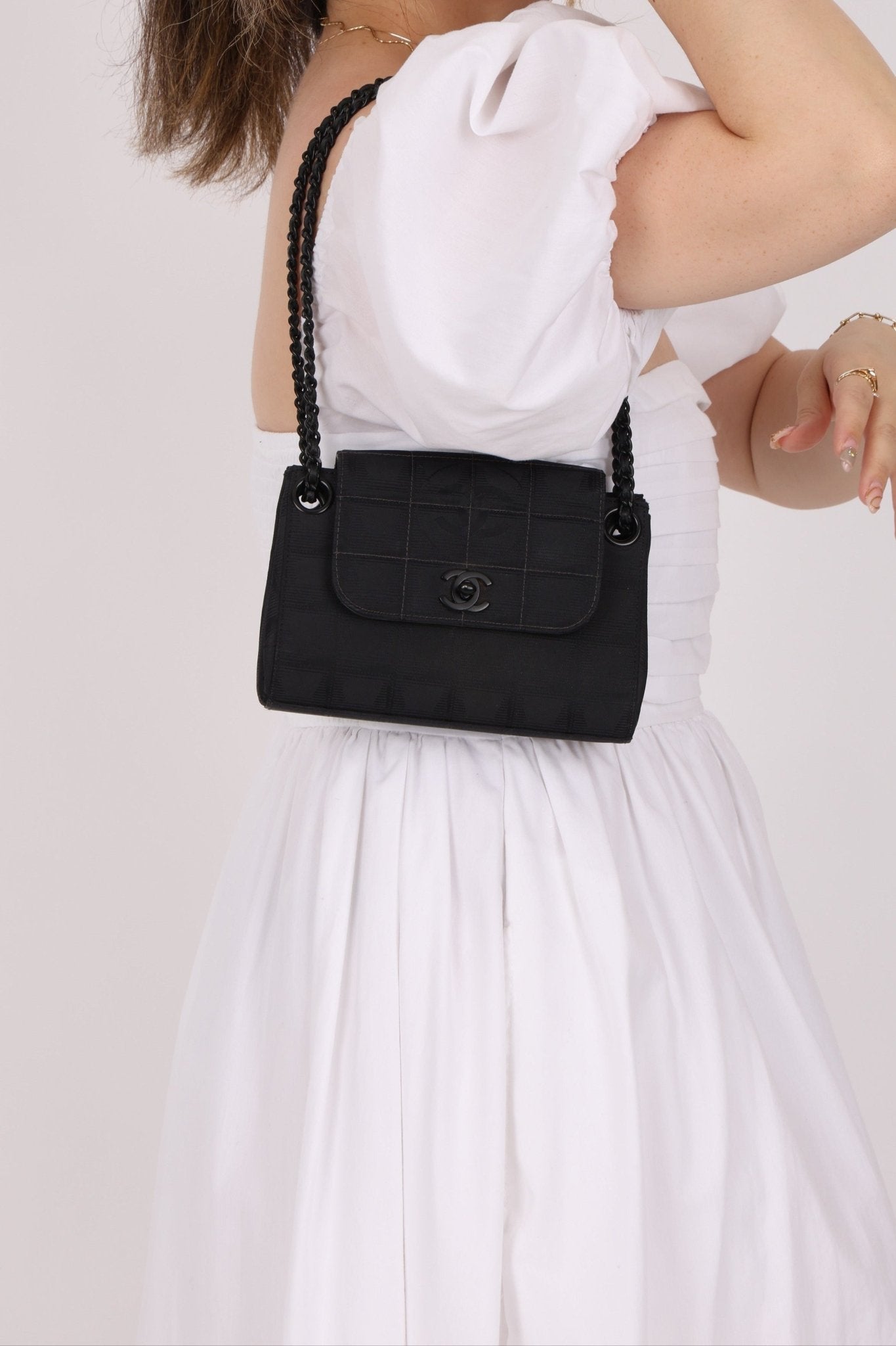 Chanel 2002 Travel Ligne So Black Tunlock Mini Flap - FashioNica