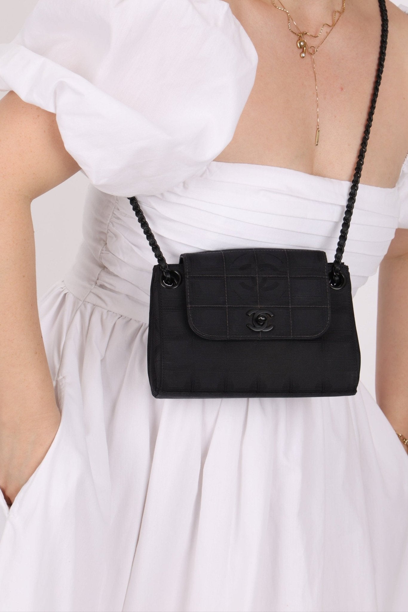 Chanel 2002 Travel Ligne So Black Tunlock Mini Flap - FashioNica