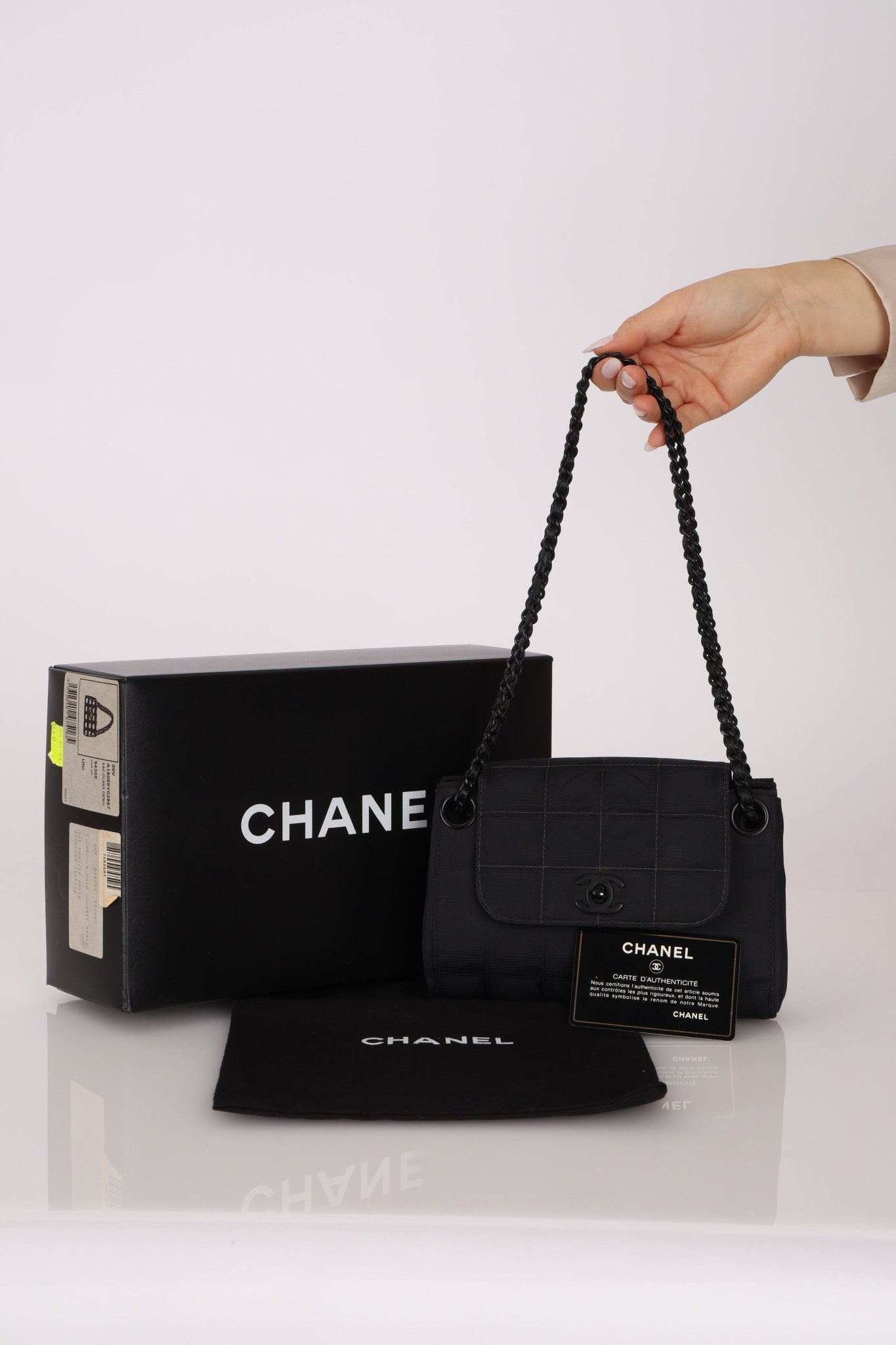 Chanel 2002 Travel Ligne So Black Tunlock Mini Flap - FashioNica