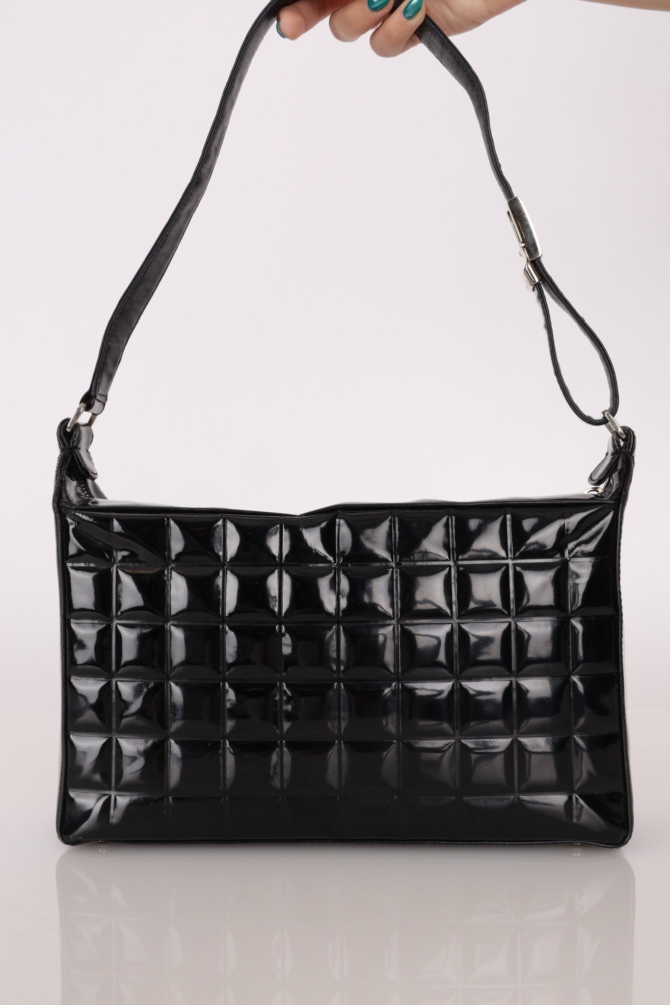 Chanel 2003 Vintage Black Patent Chocolate Bar Shoulder Bag - FashioNica