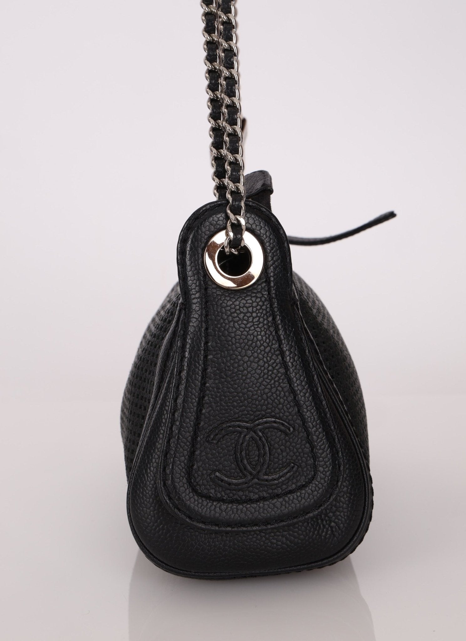 Chanel 2004 Caviar Perforated Pulley Shoulder Bag - FashioNica