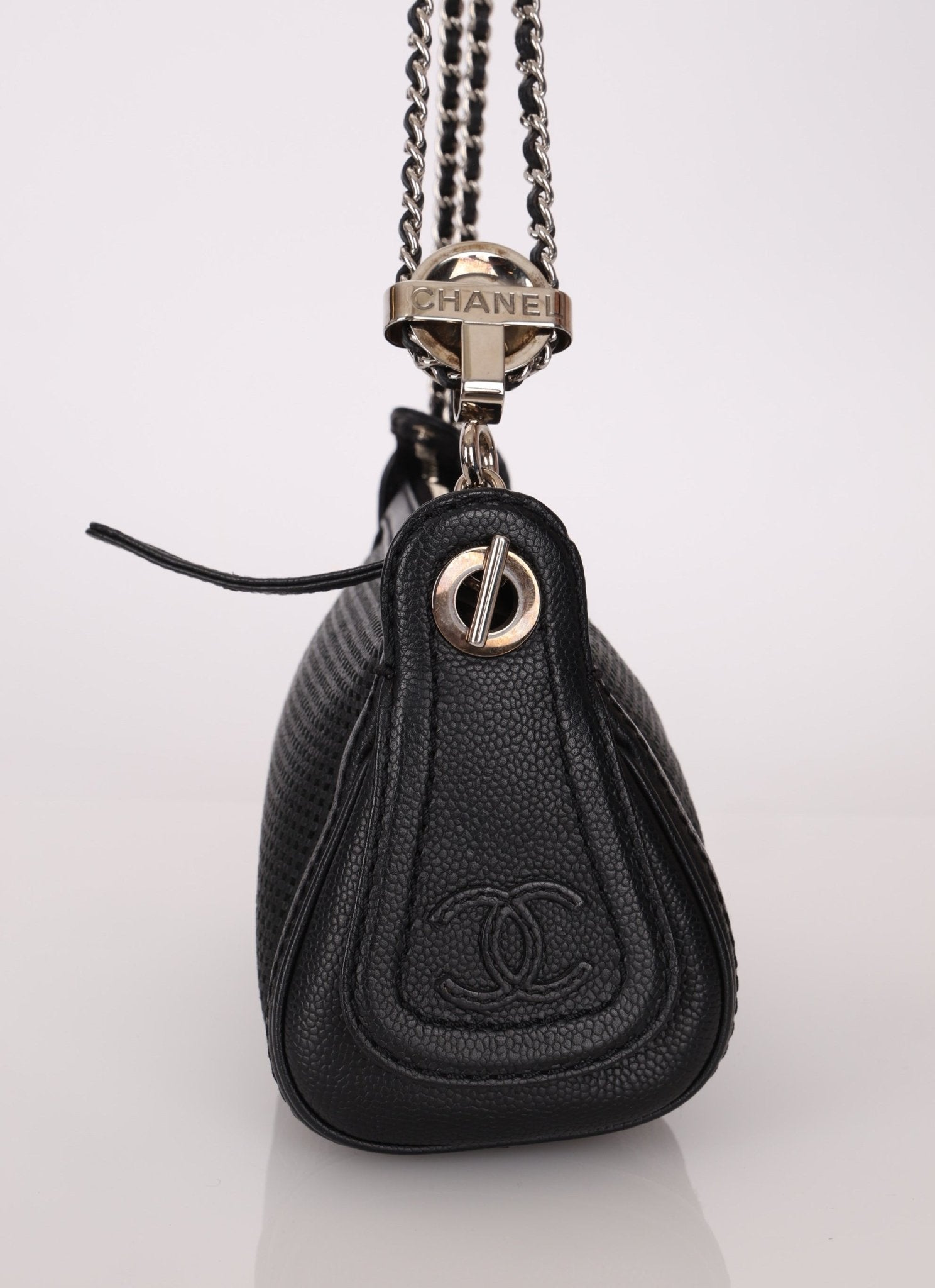 Chanel 2004 Caviar Perforated Pulley Shoulder Bag - FashioNica