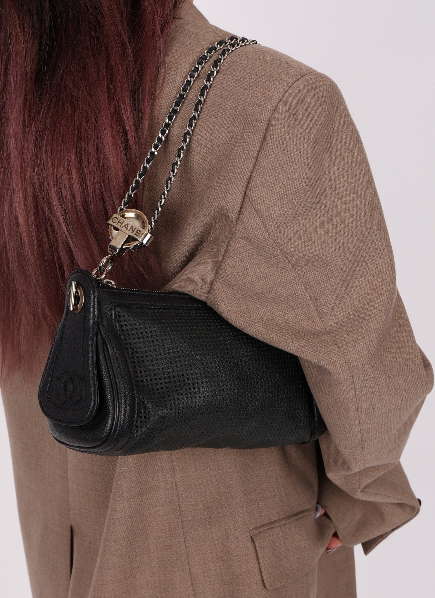 Chanel 2004 Caviar Perforated Pulley Shoulder Bag - FashioNica