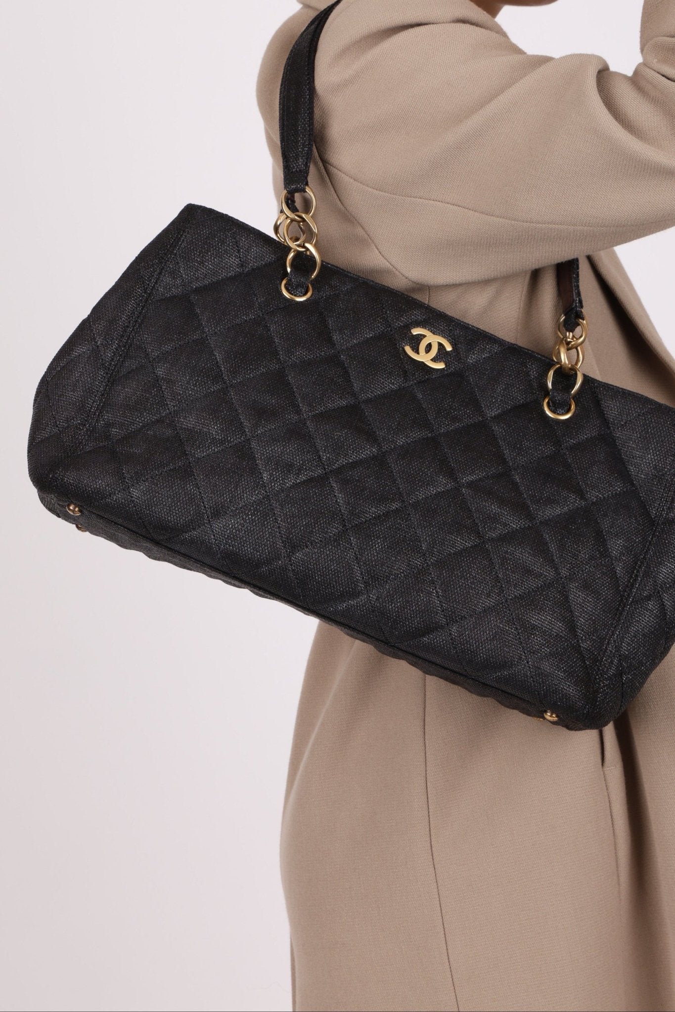 Chanel 2004 Quilted Raffia CC Tote - FashioNica