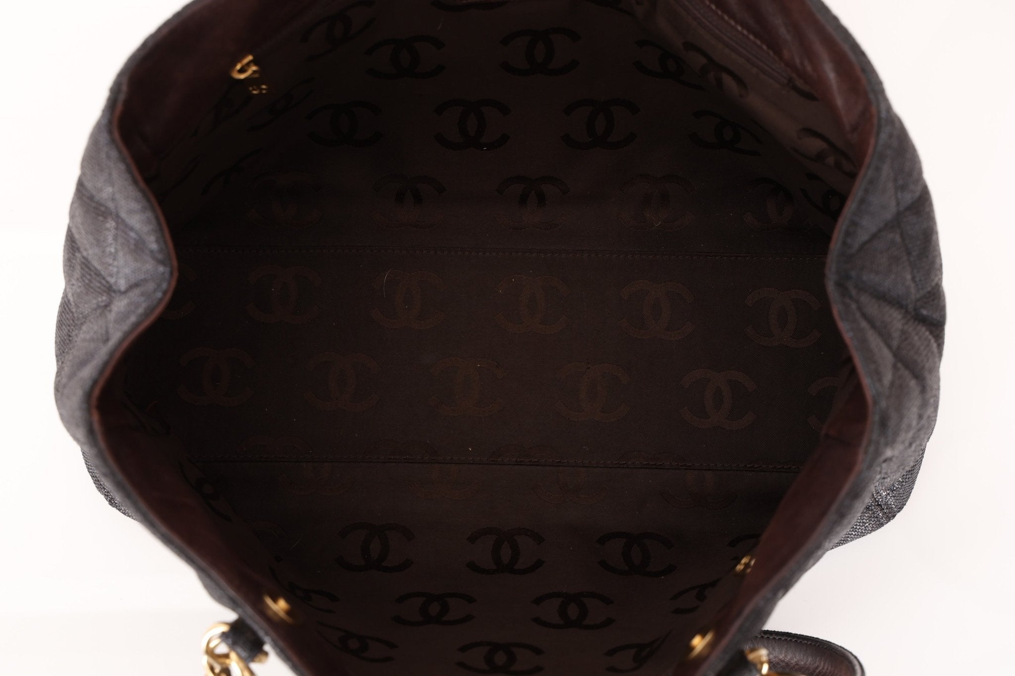 Chanel 2004 Quilted Raffia CC Tote - FashioNica