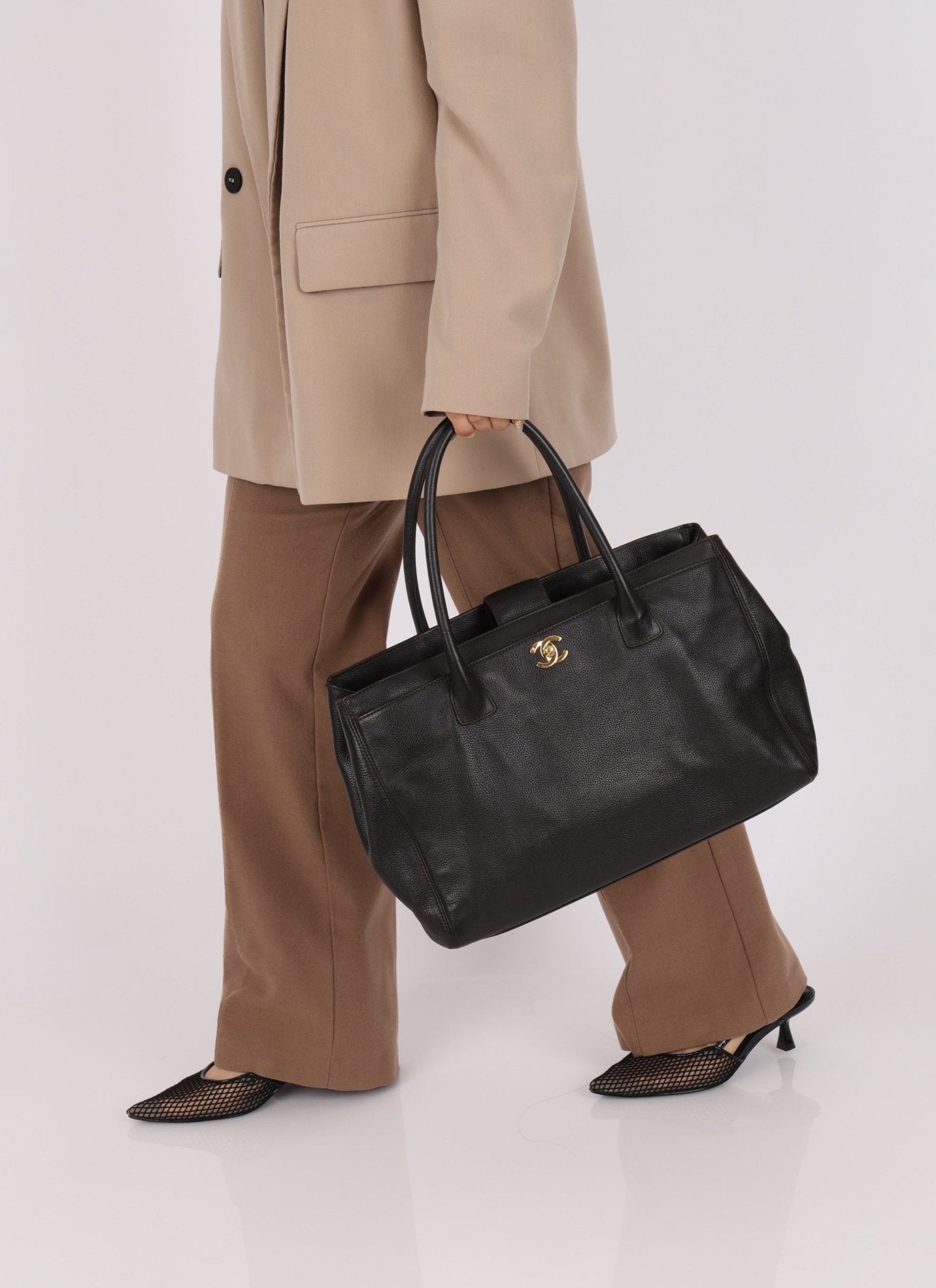 Chanel 2008 Chocolate Executive Cerf Medium Tote - FashioNica