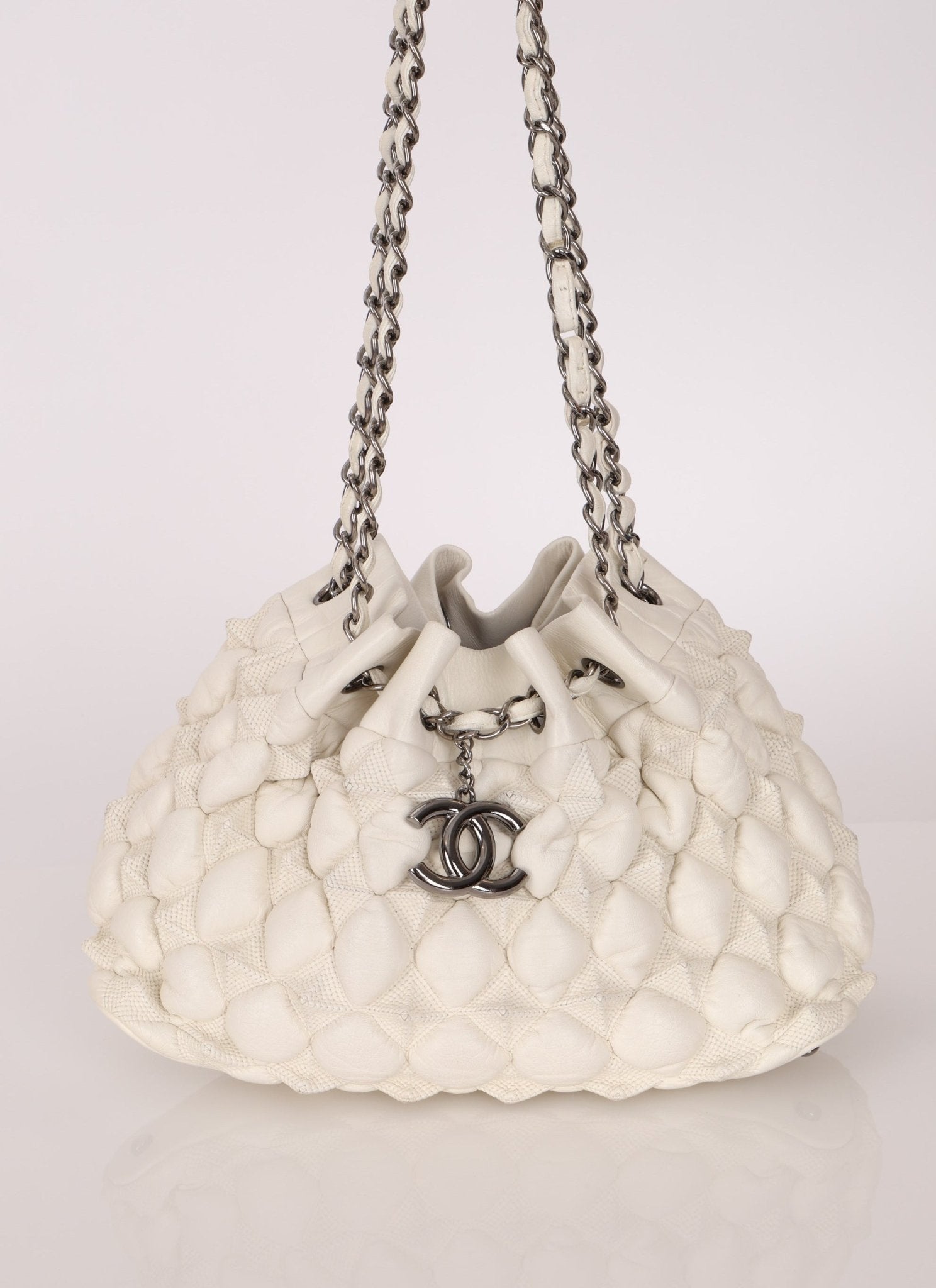 Chanel 2008 Glazed Lambskin Stravinsky Drawstring Bag - FashioNica